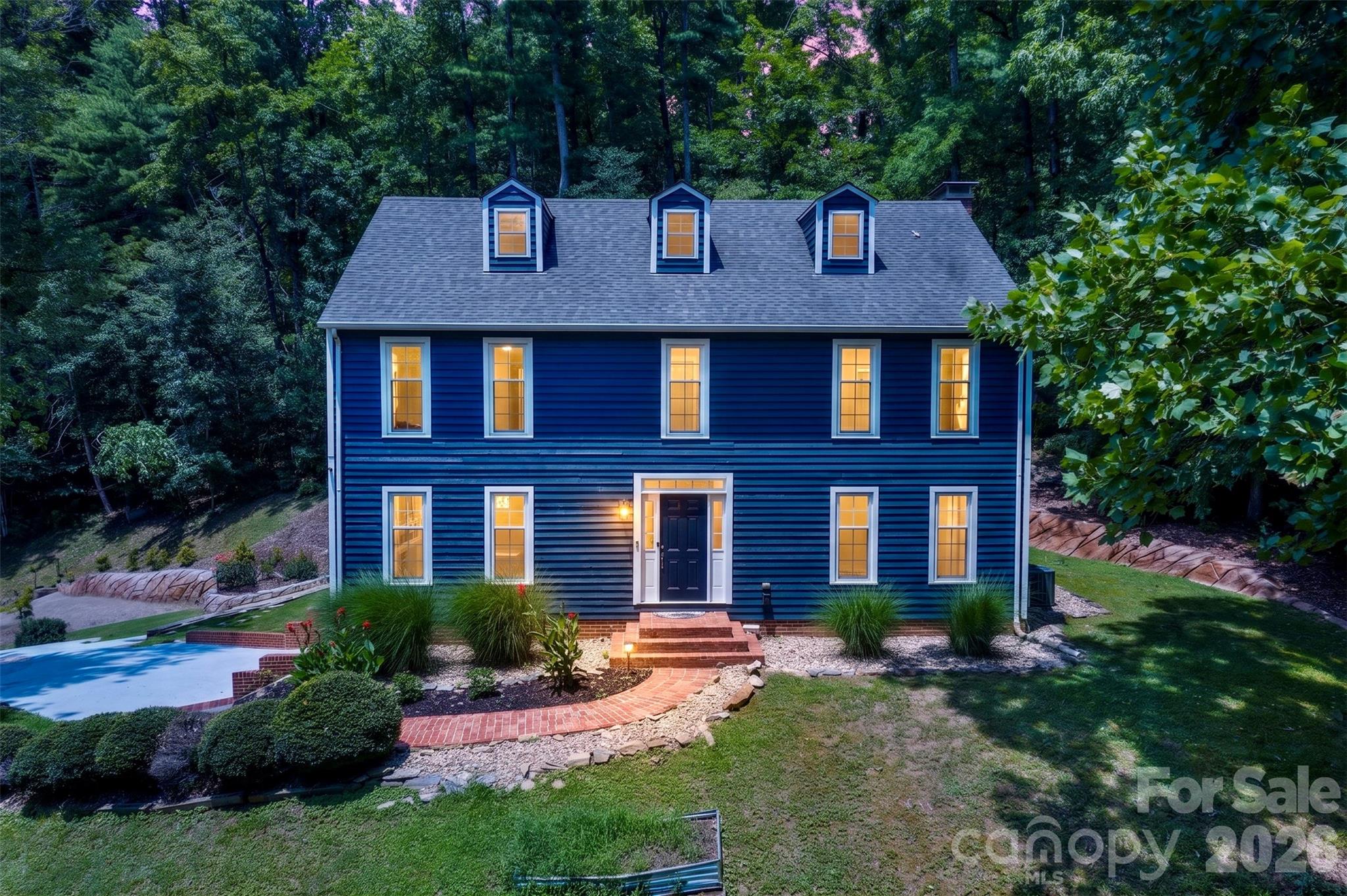 3132 Stoney Brook Drive Property Photo 1
