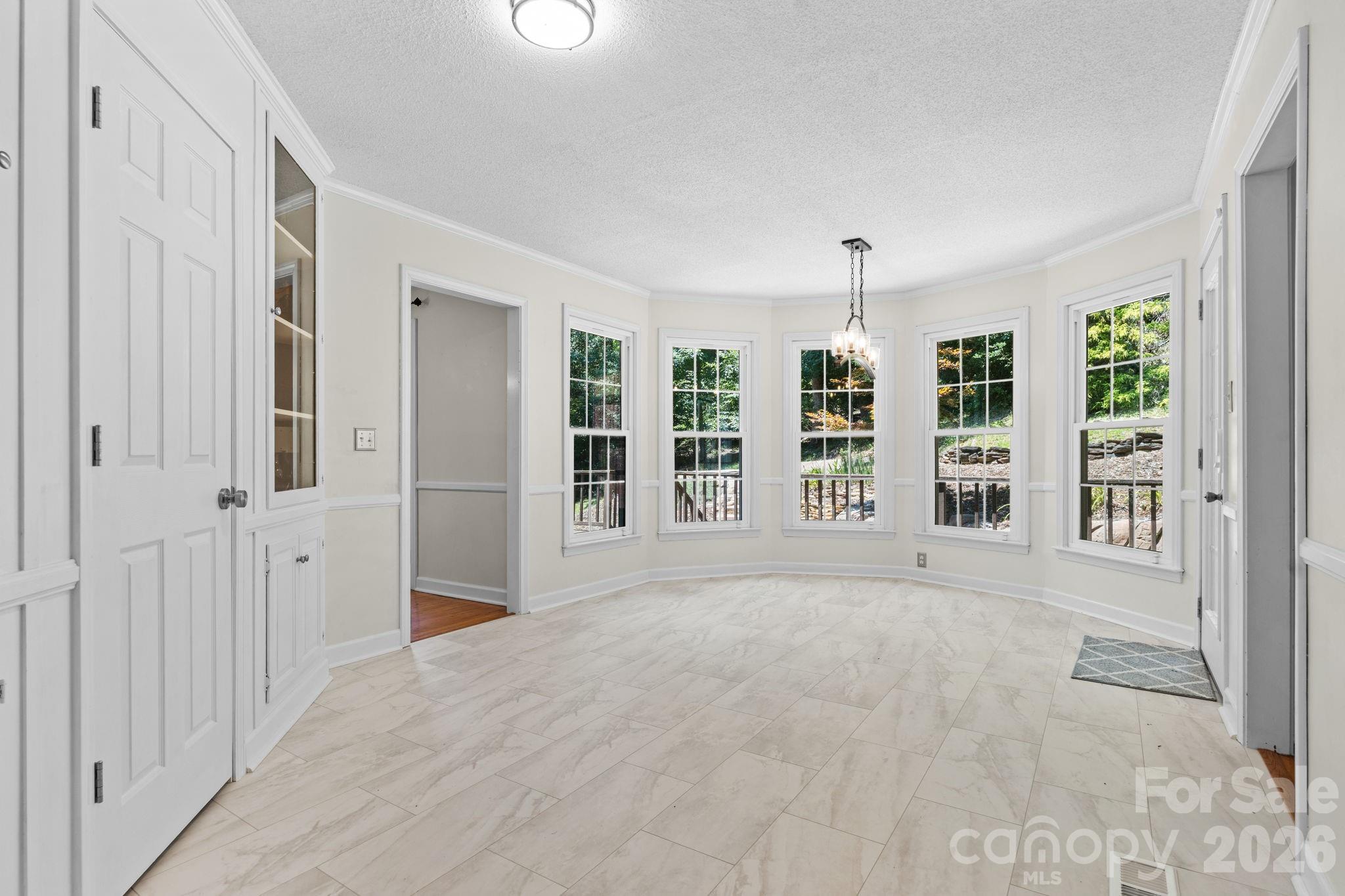 3132 Stoney Brook Drive Property Photo 9