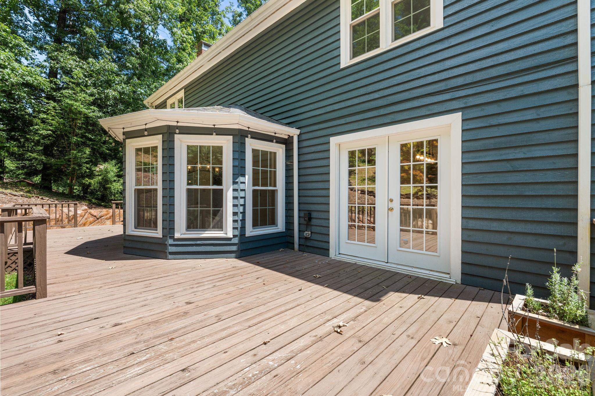 3132 Stoney Brook Drive Property Photo 17