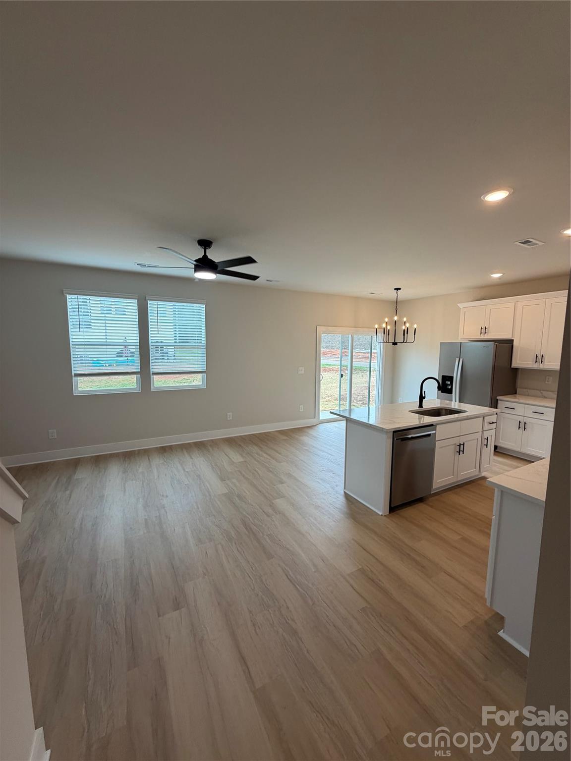 1155 Summerhill Street Property Photo 6