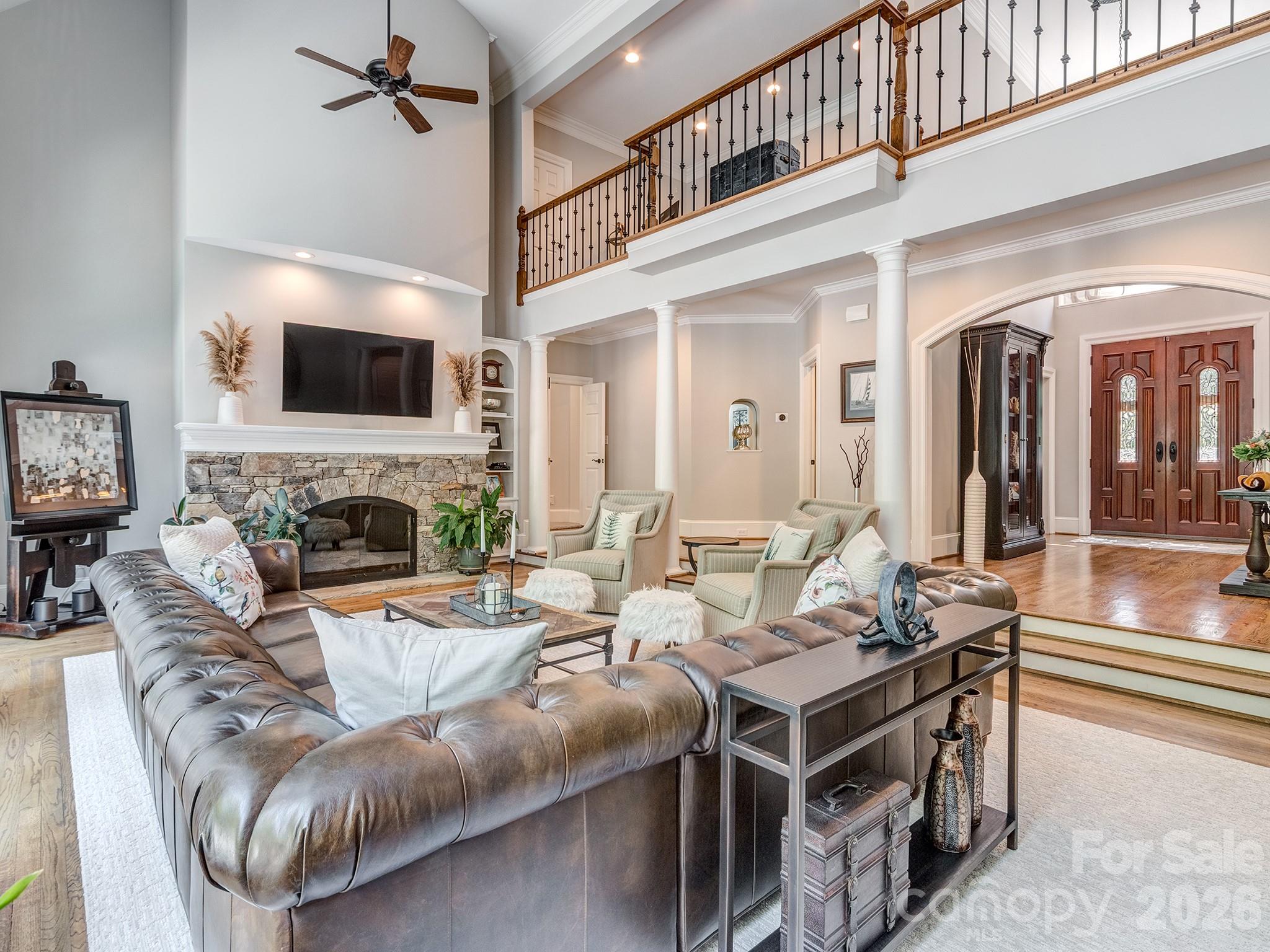5904 Cabell View Court Property Photo 7