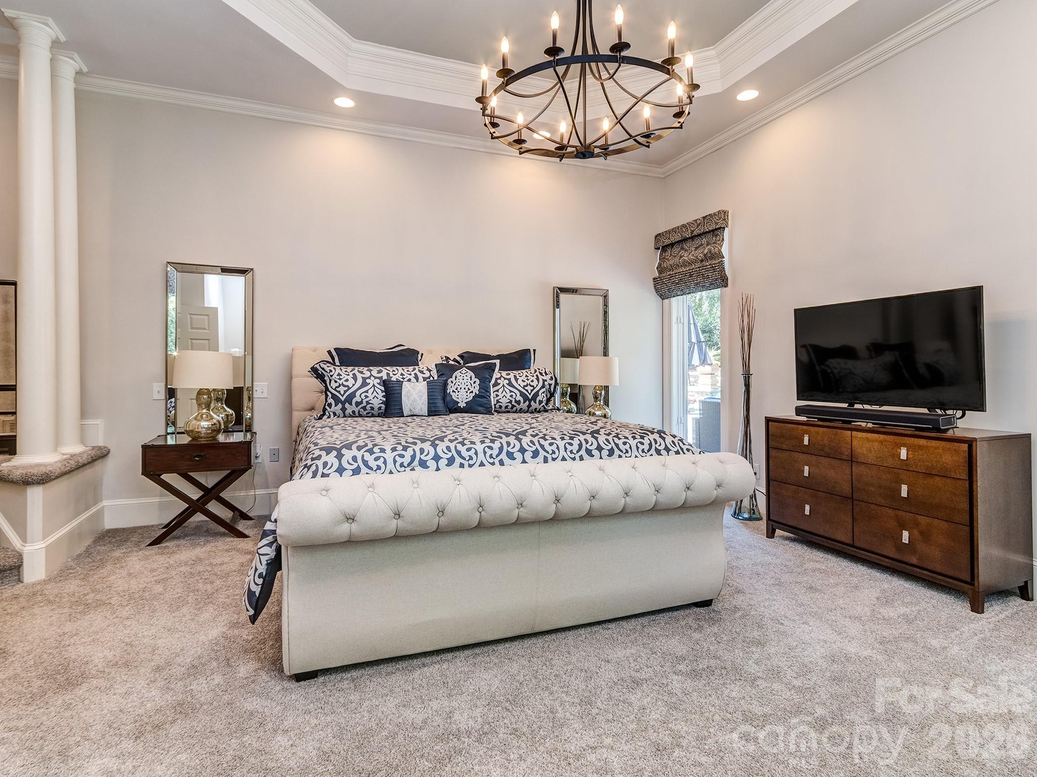 5904 Cabell View Court Property Photo 10