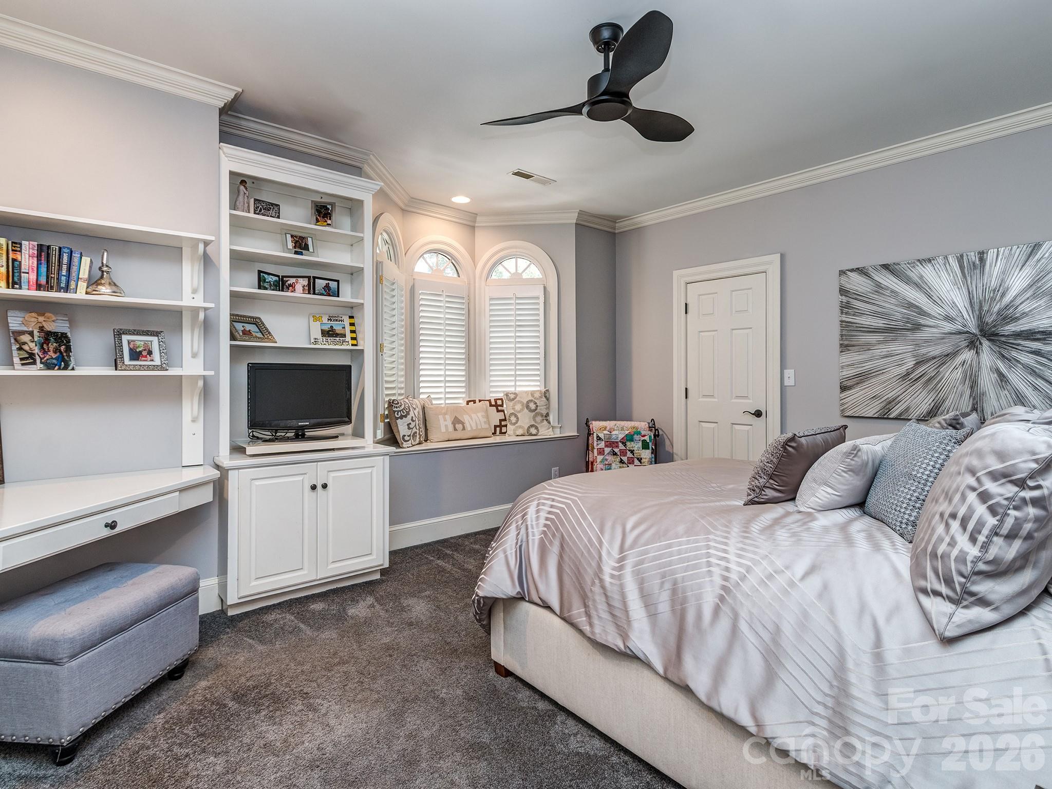 5904 Cabell View Court Property Photo 15