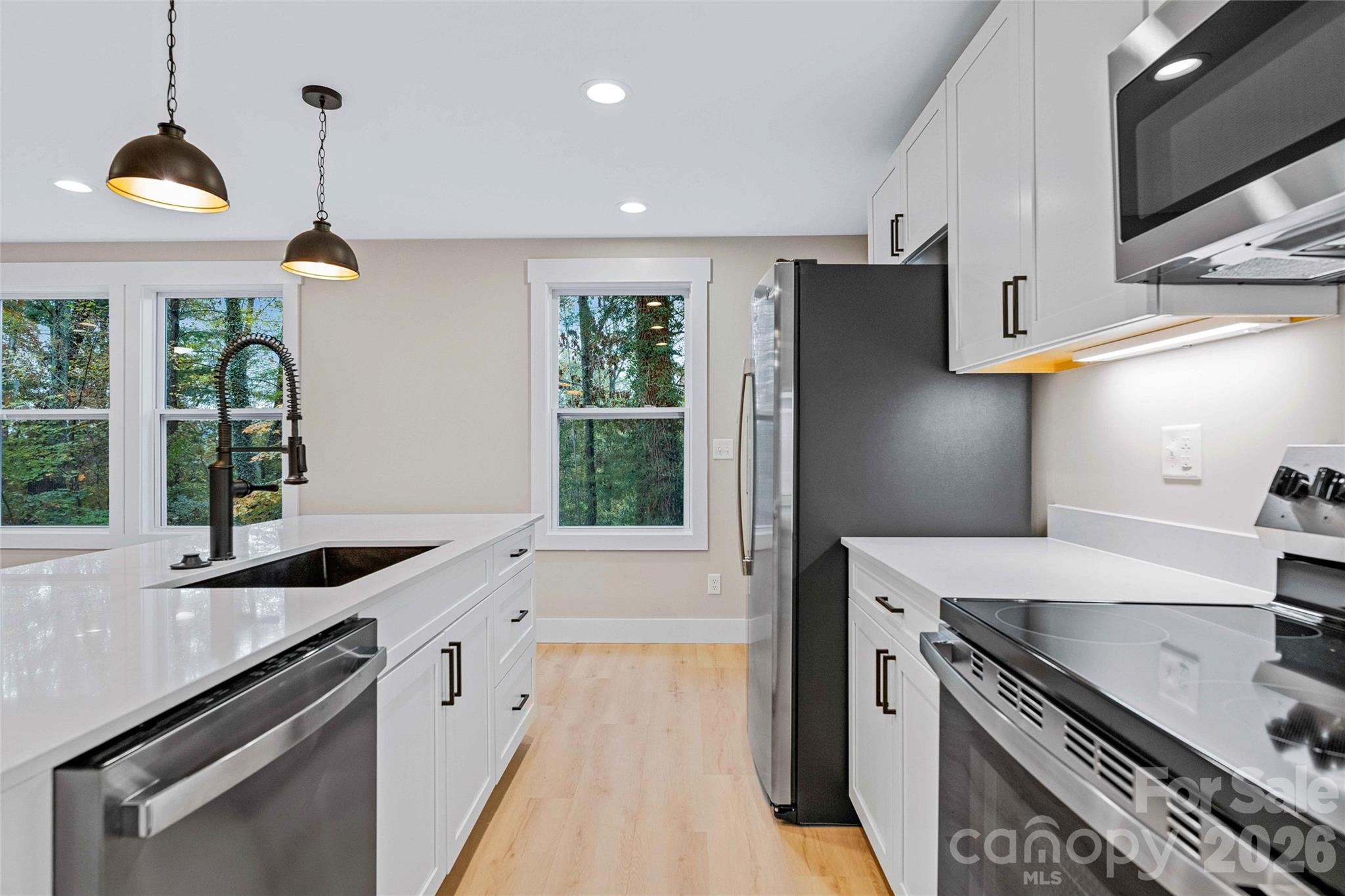 13 Baldwin Street Property Photo 22