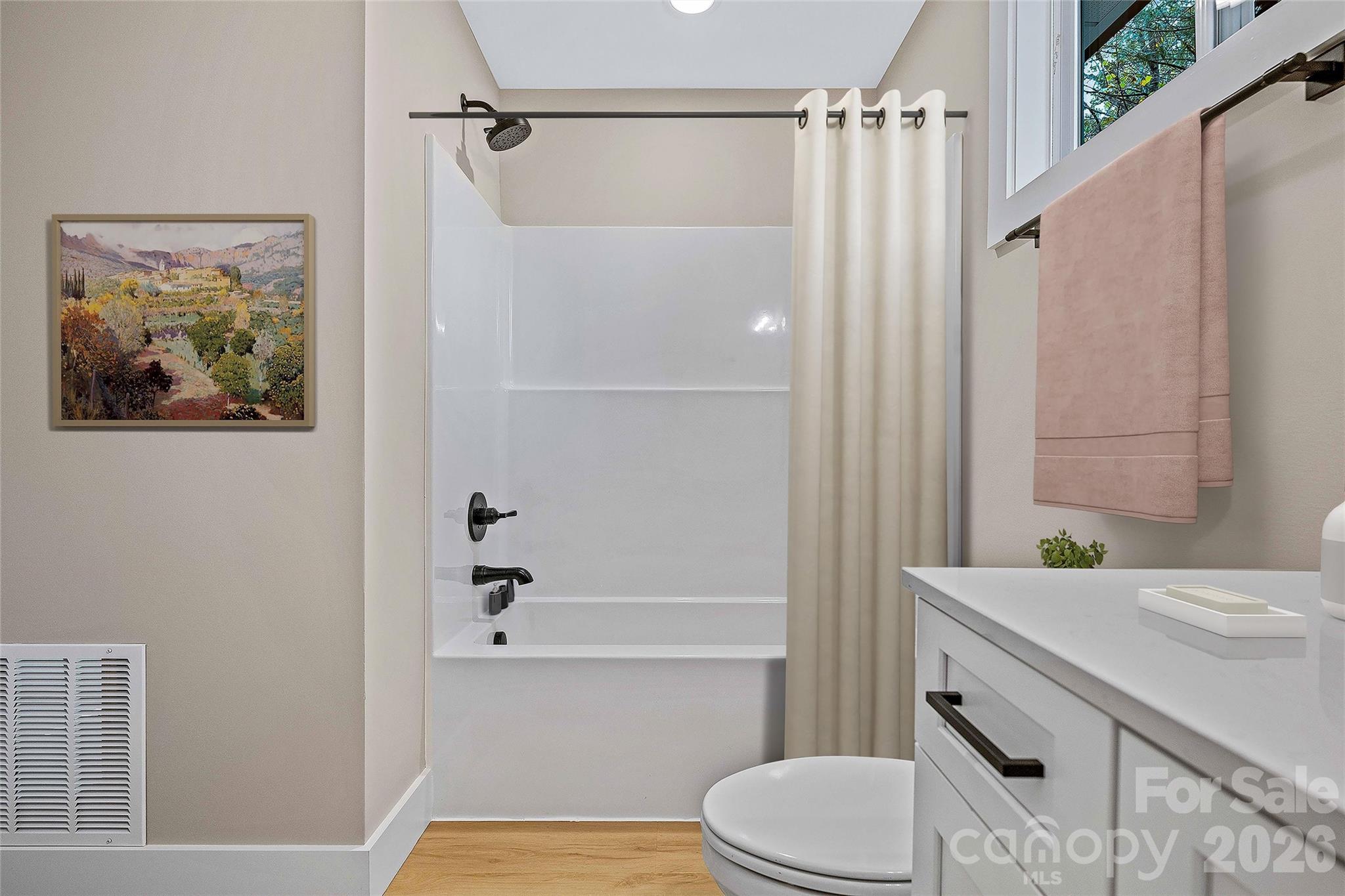 13 Baldwin Street Property Photo 36