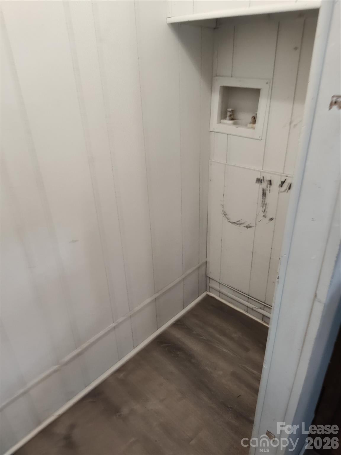 1024 Lindsay Drive Property Photo 12