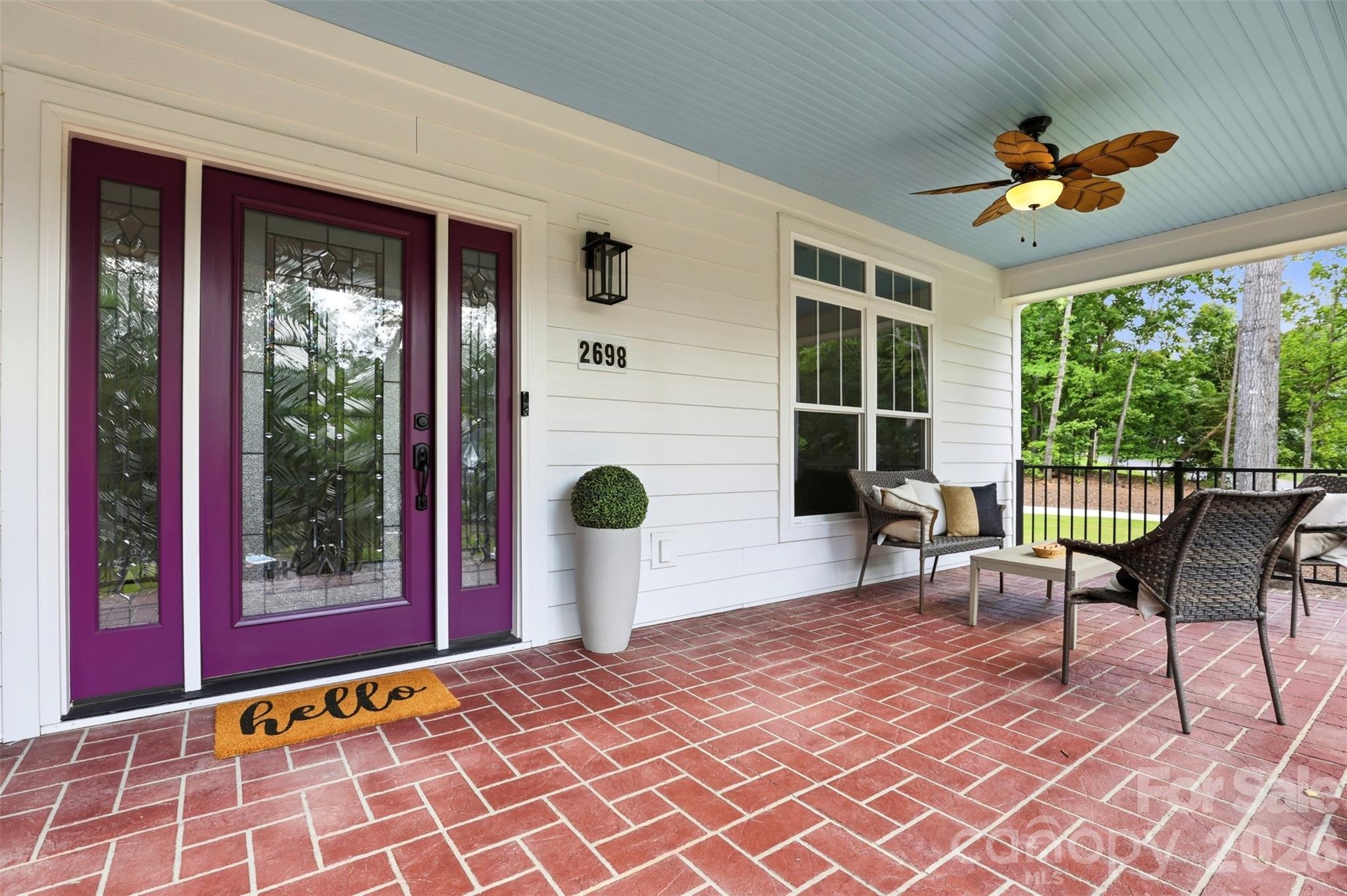 2698 Oakhurst Drive Property Photo 2