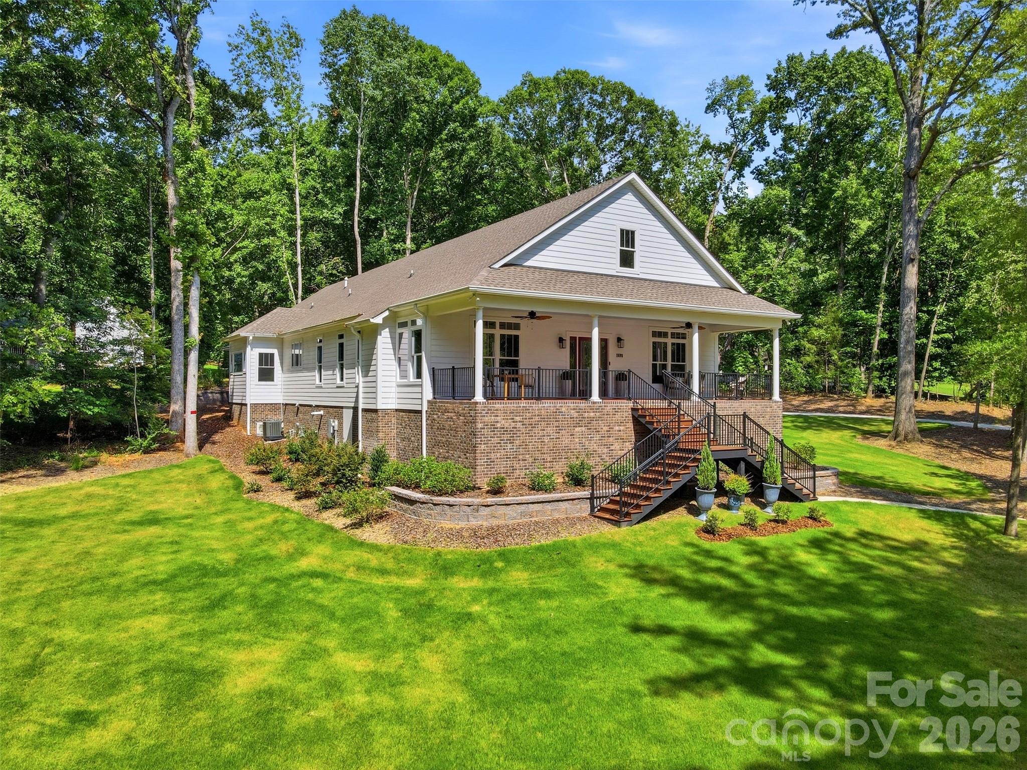 2698 Oakhurst Drive Property Photo 44
