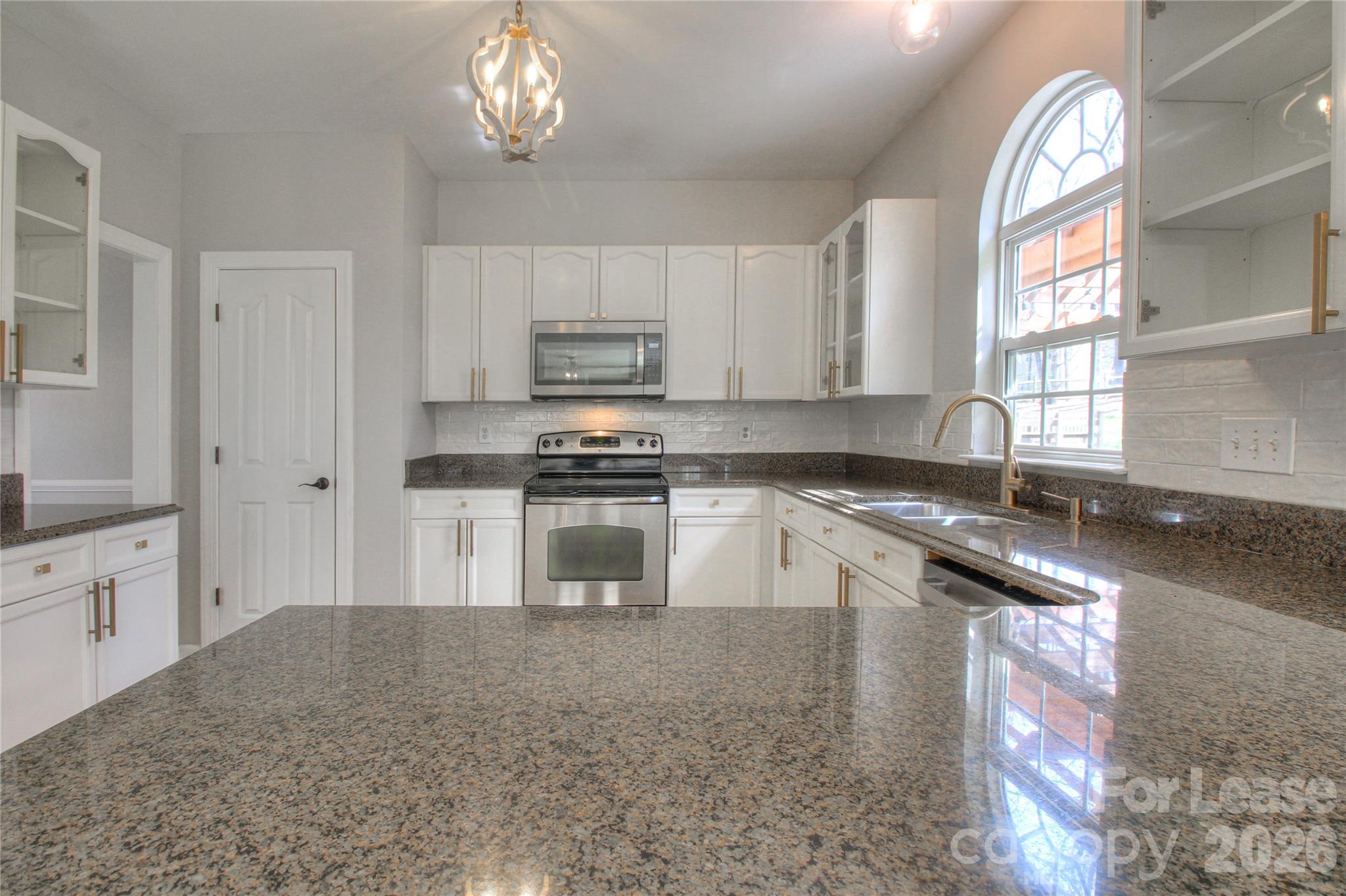 8414 Bampton Drive Property Photo 6