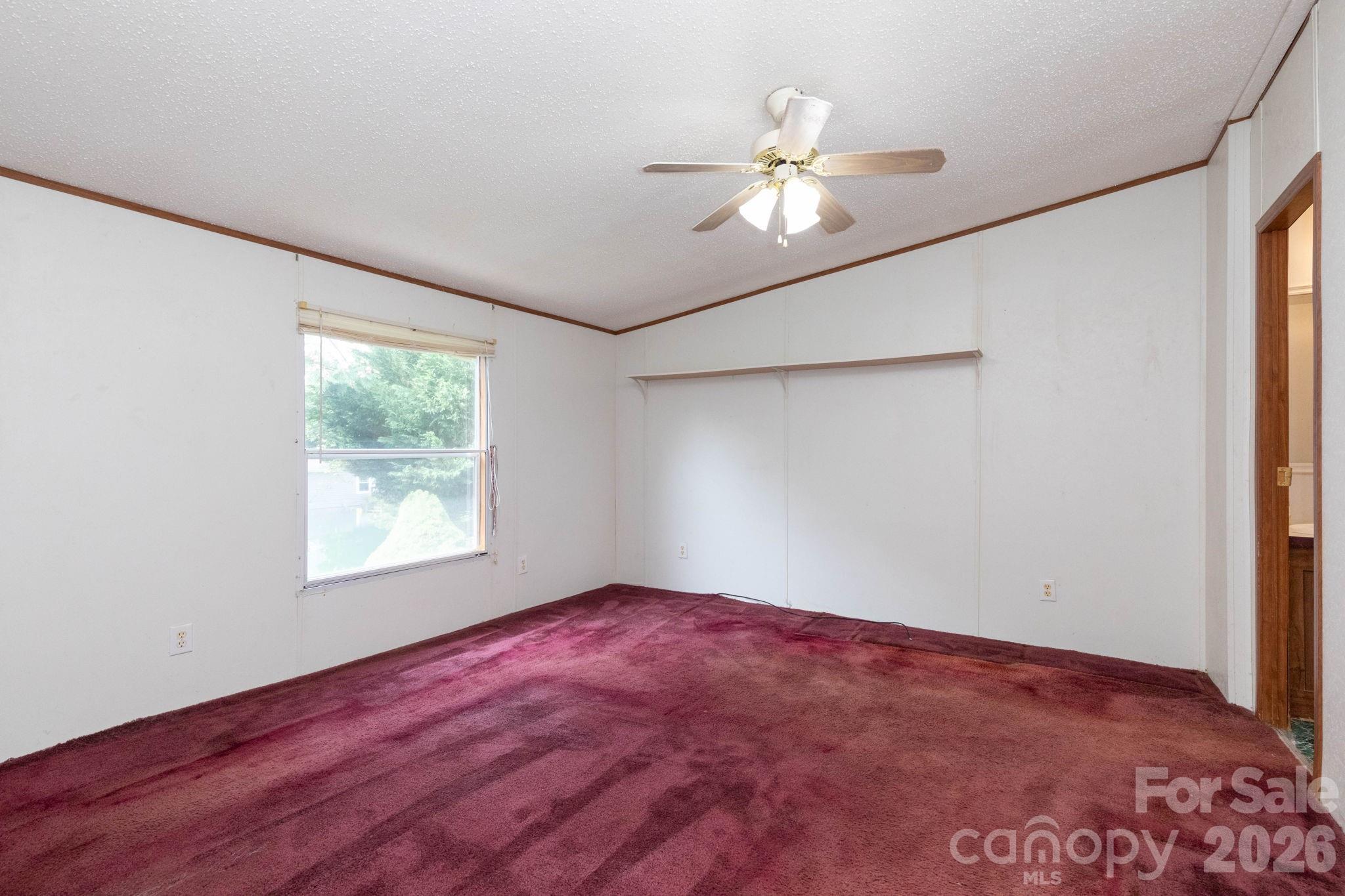 44 Double D Drive Property Photo 15