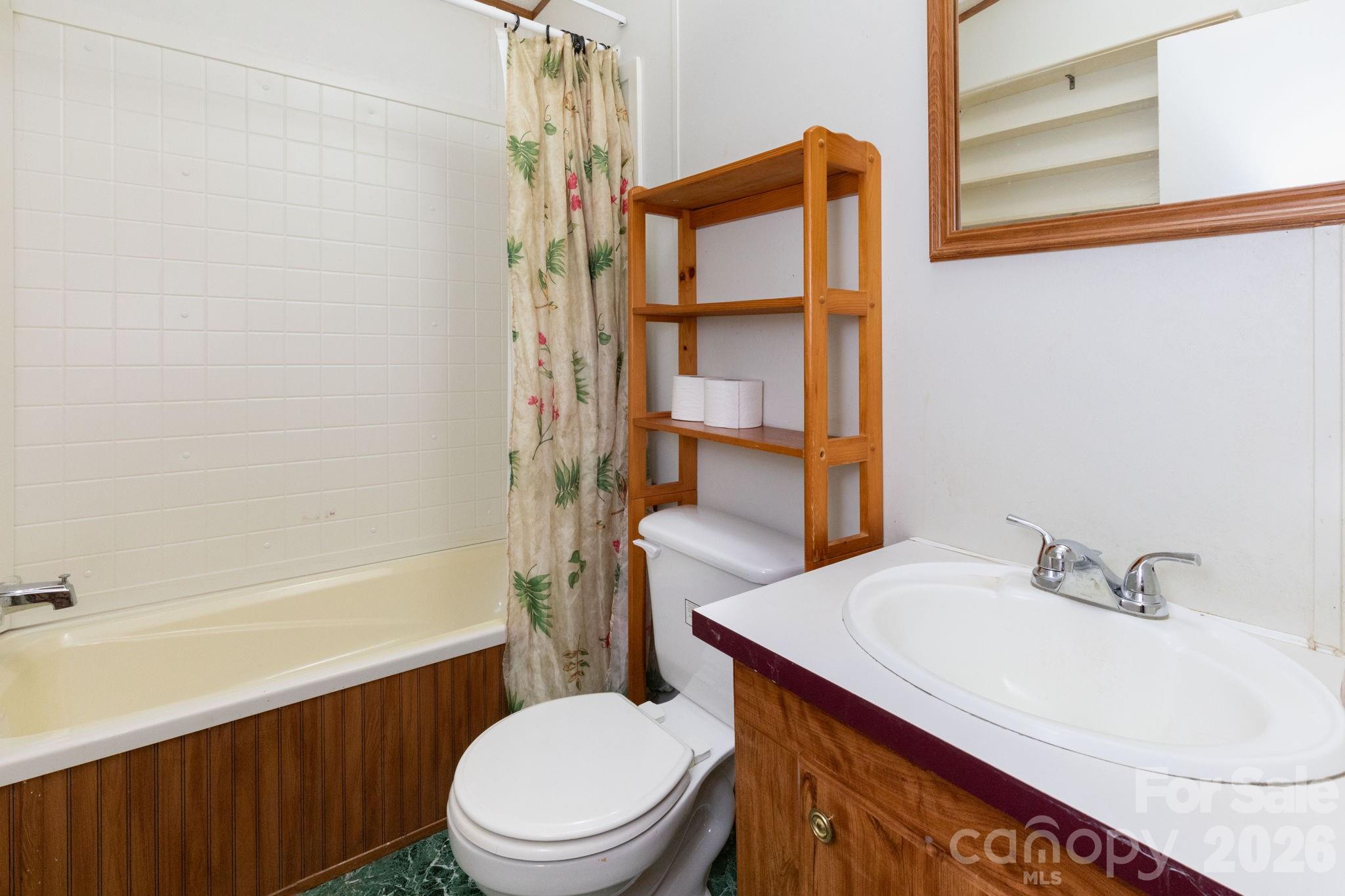 44 Double D Drive Property Photo 21