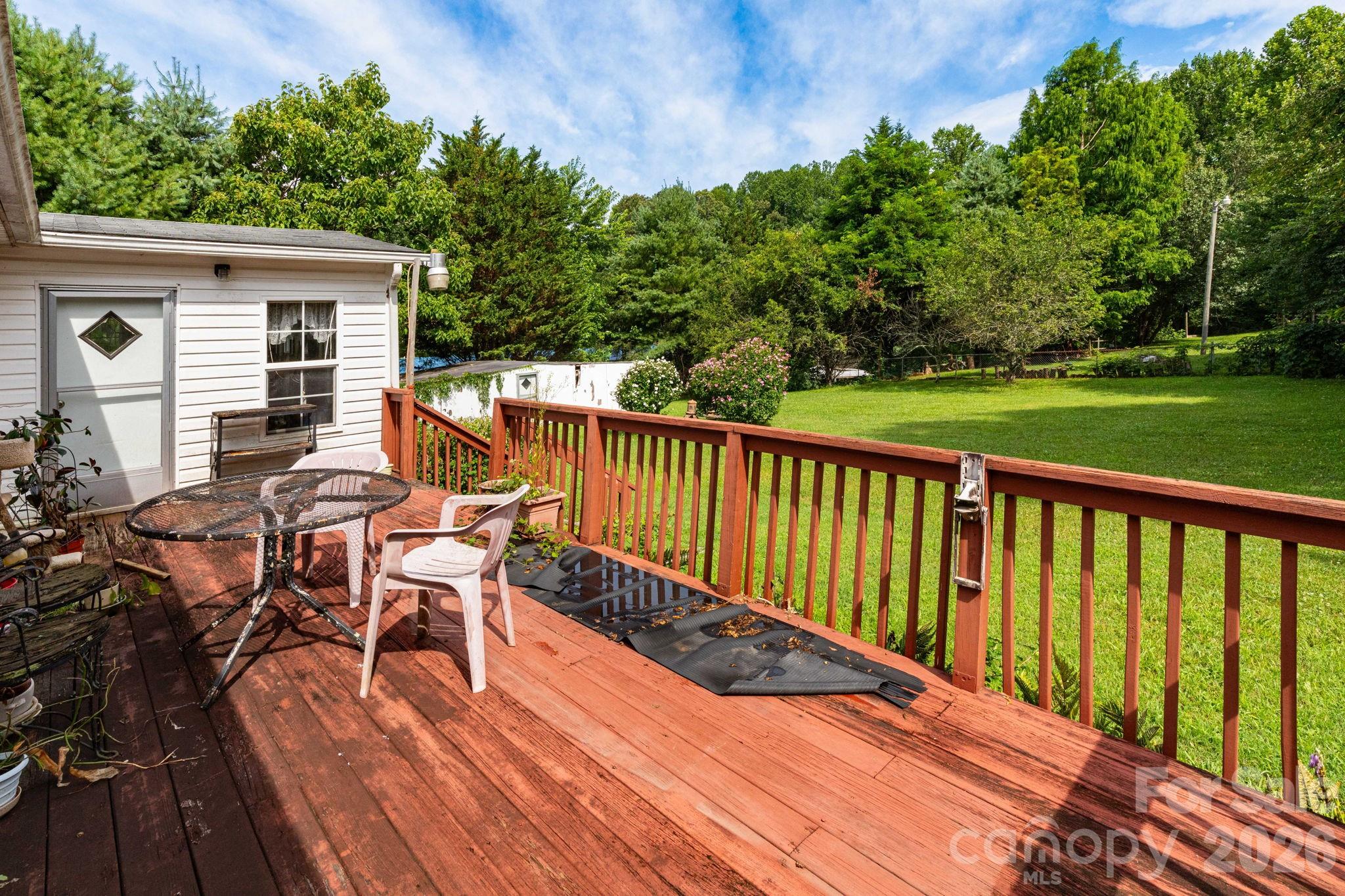 44 Double D Drive Property Photo 25