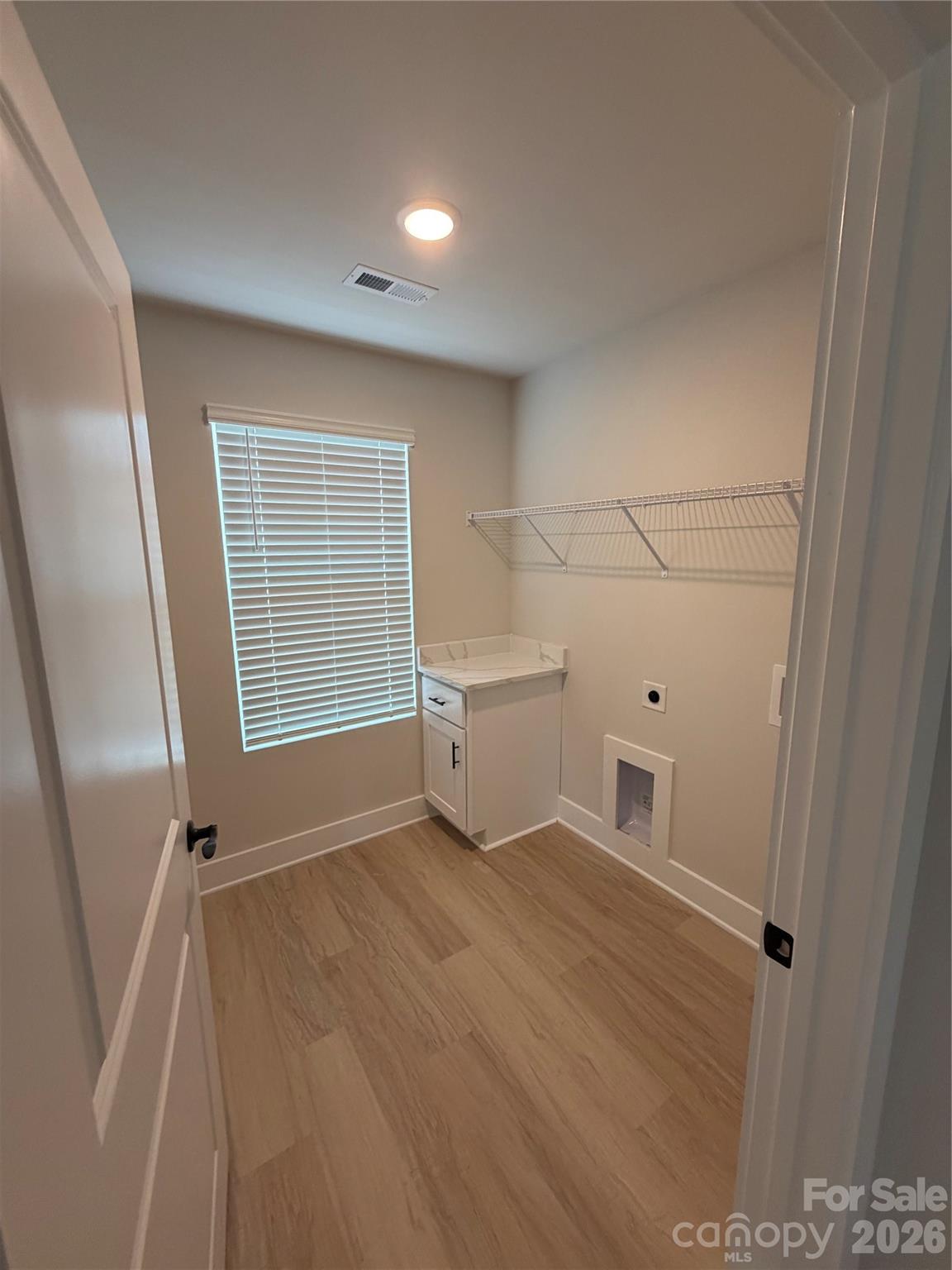 1159 Summerhill Street Property Photo 7