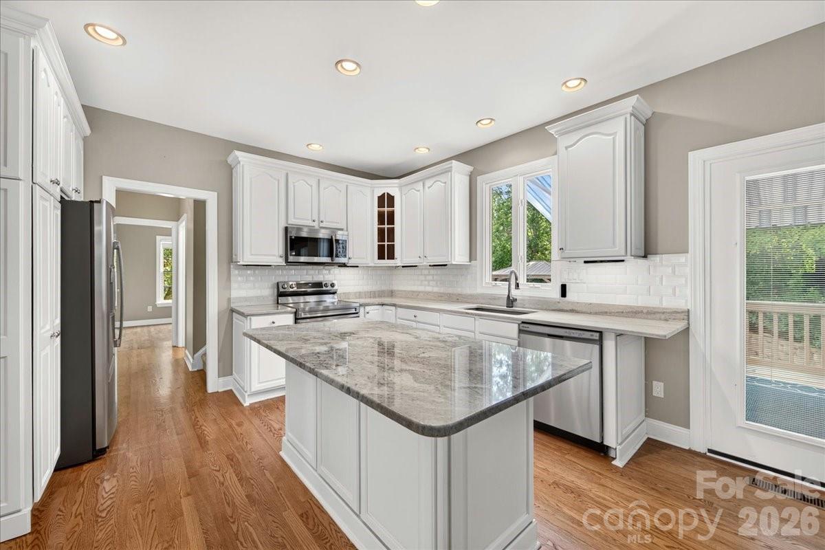 1308 Rockfish Drive Property Photo 4