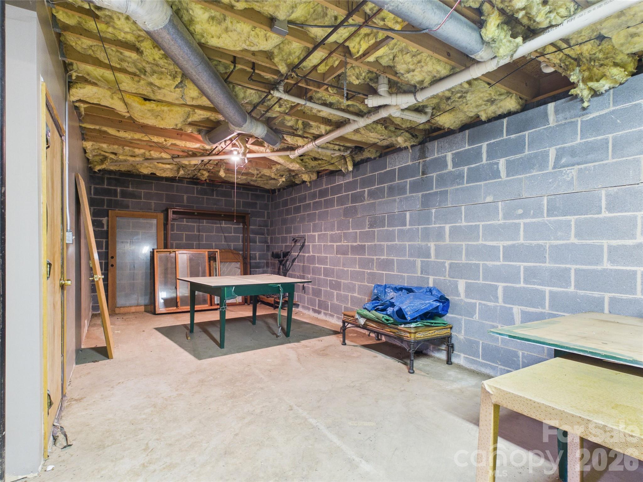 7904 Pinnacle Wind Lane Property Photo 43