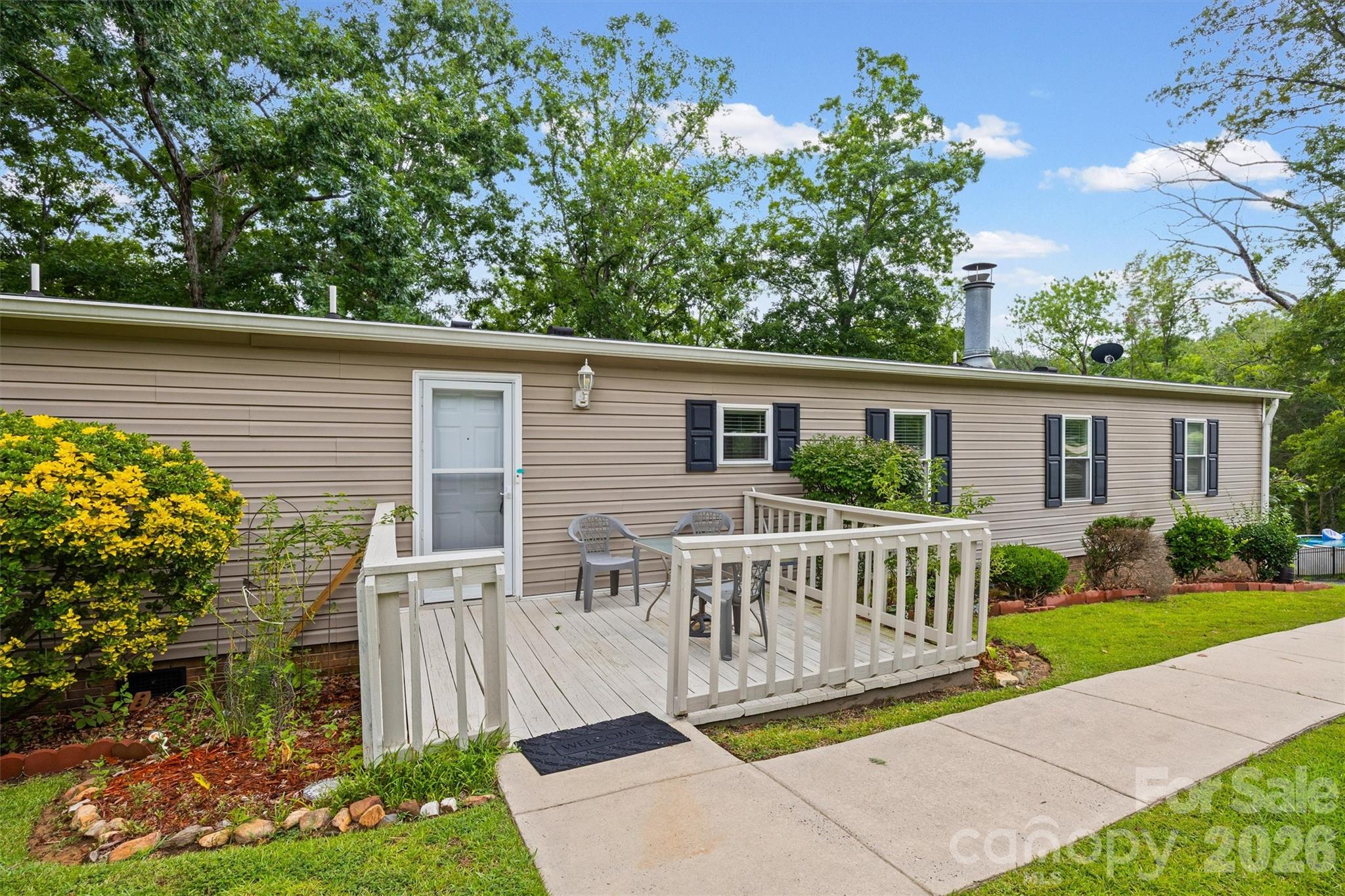 2071 Chameleon Road 156 Property Photo 9