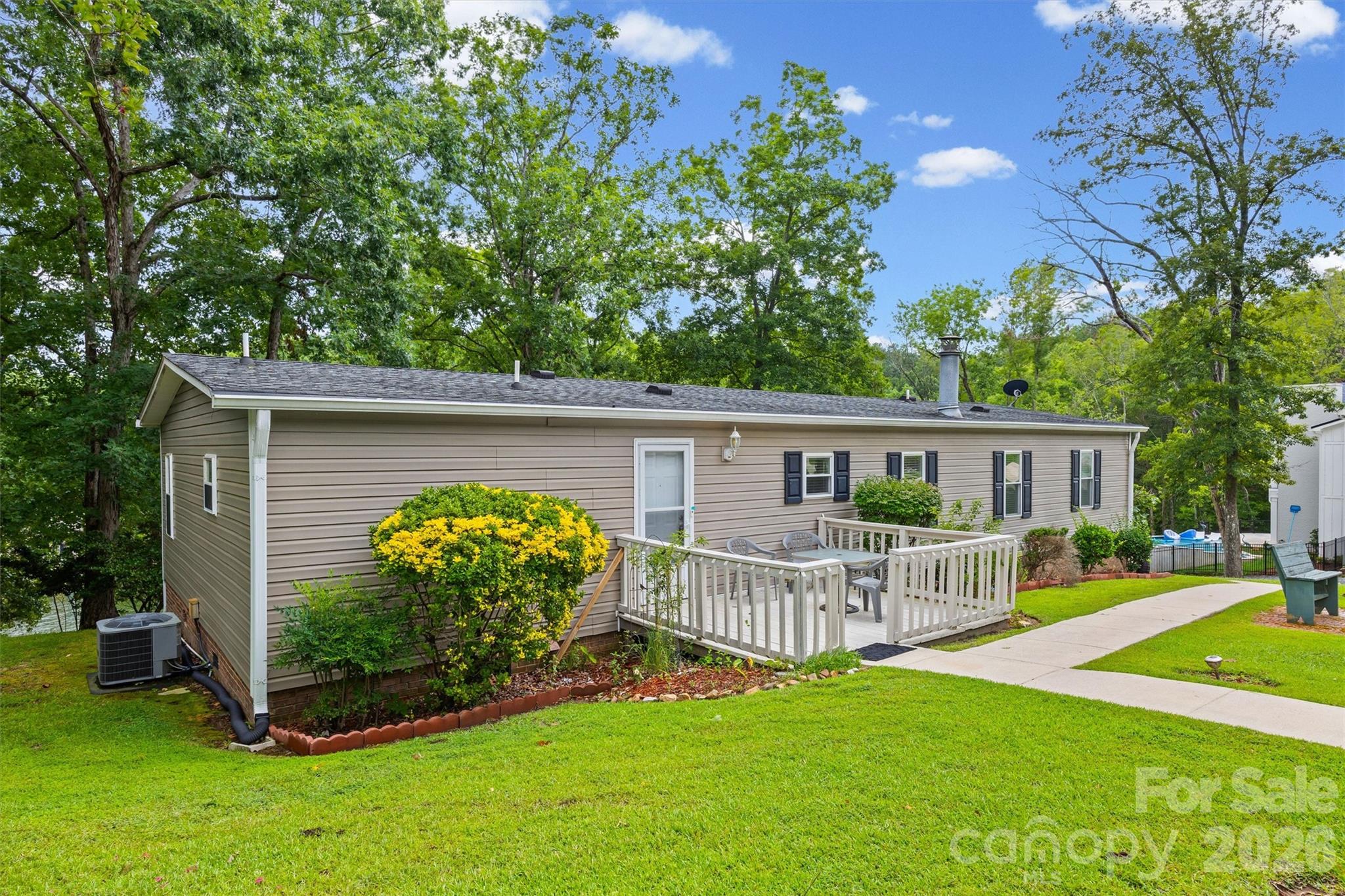 2071 Chameleon Road 156 Property Photo 36