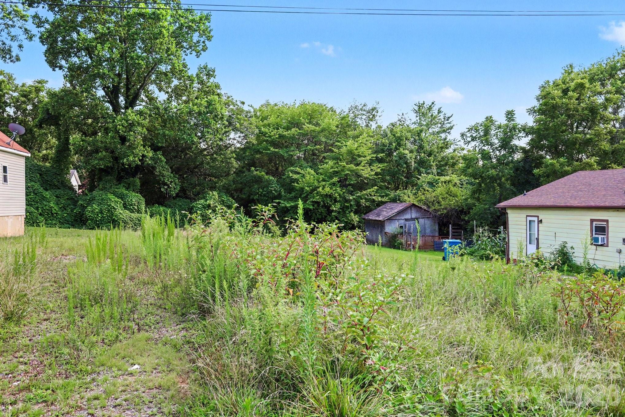 207 Mill Street Property Photo 7