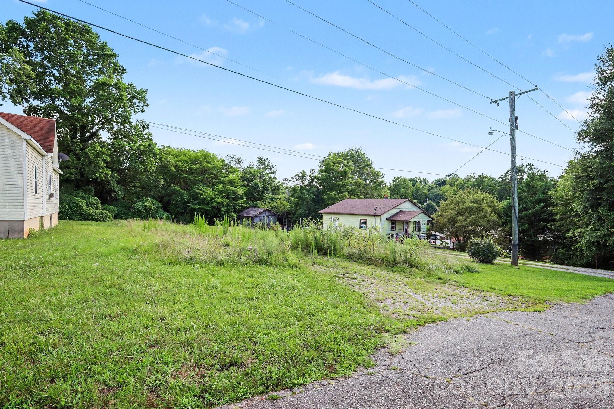 207 Mill Street Property Photo 10