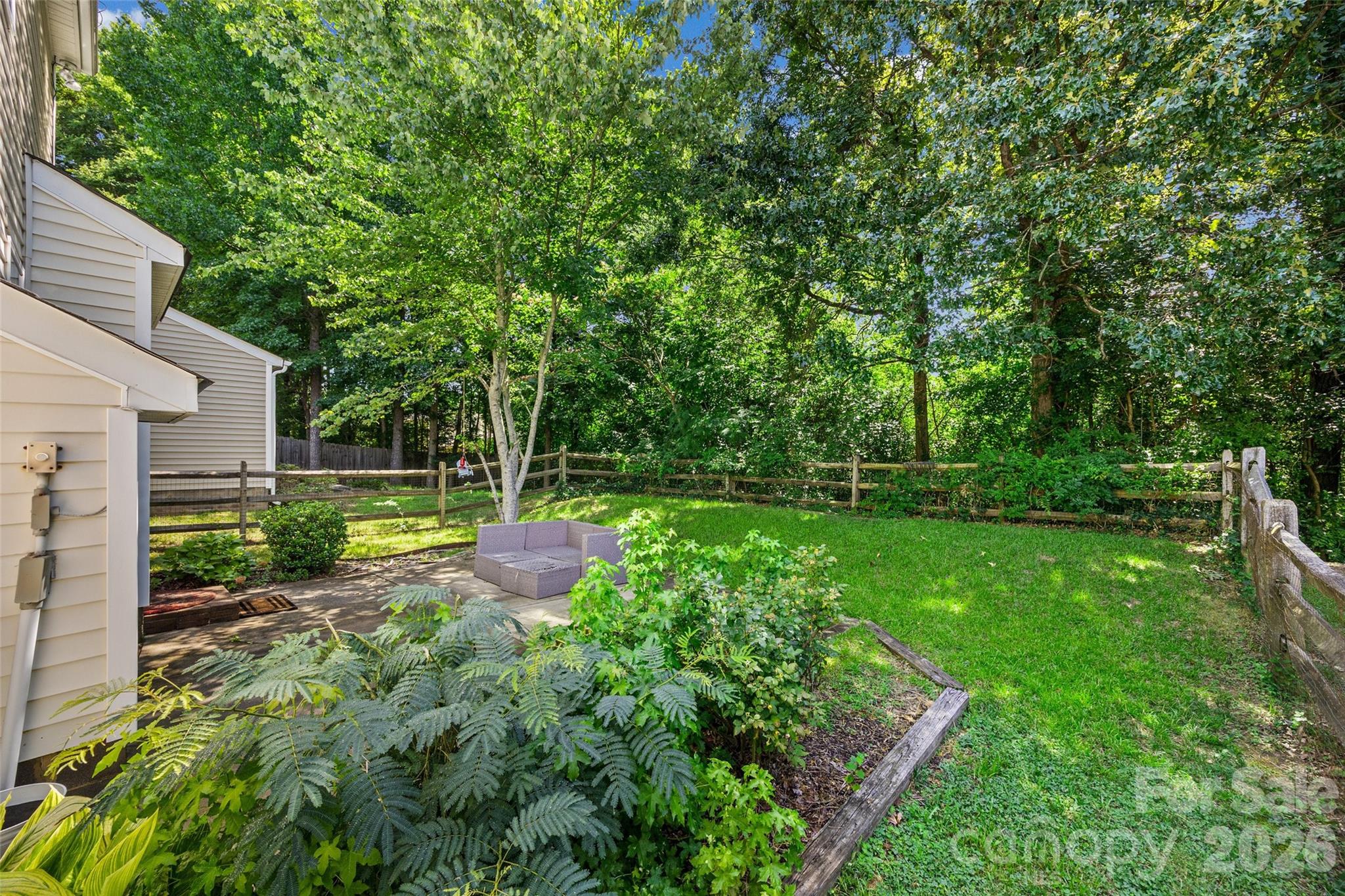 5219 Silabert Avenue Property Photo 10