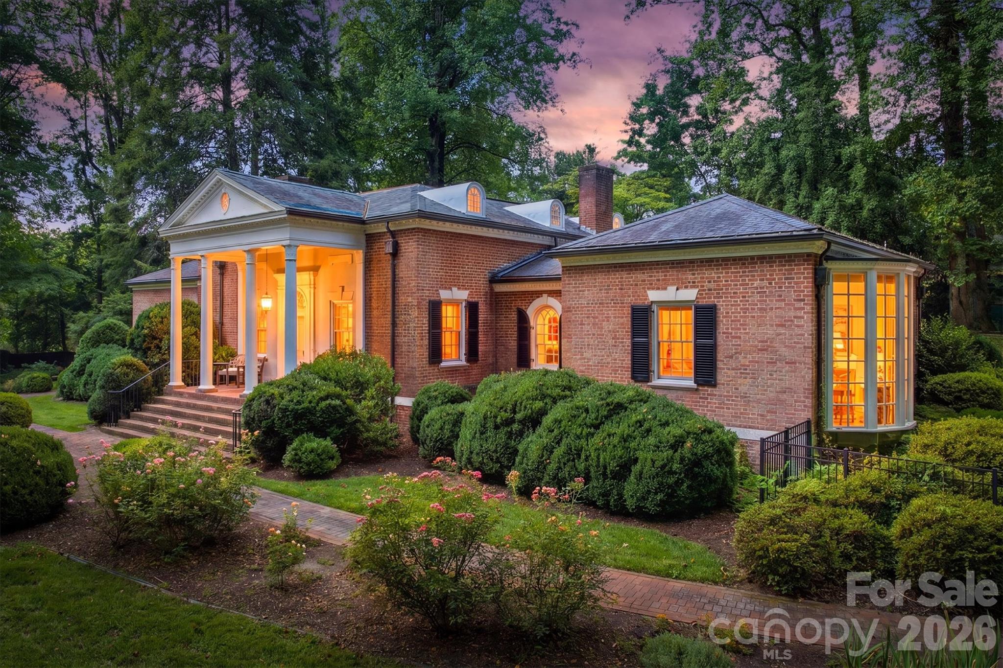 202 Woodside Place Property Photo 1