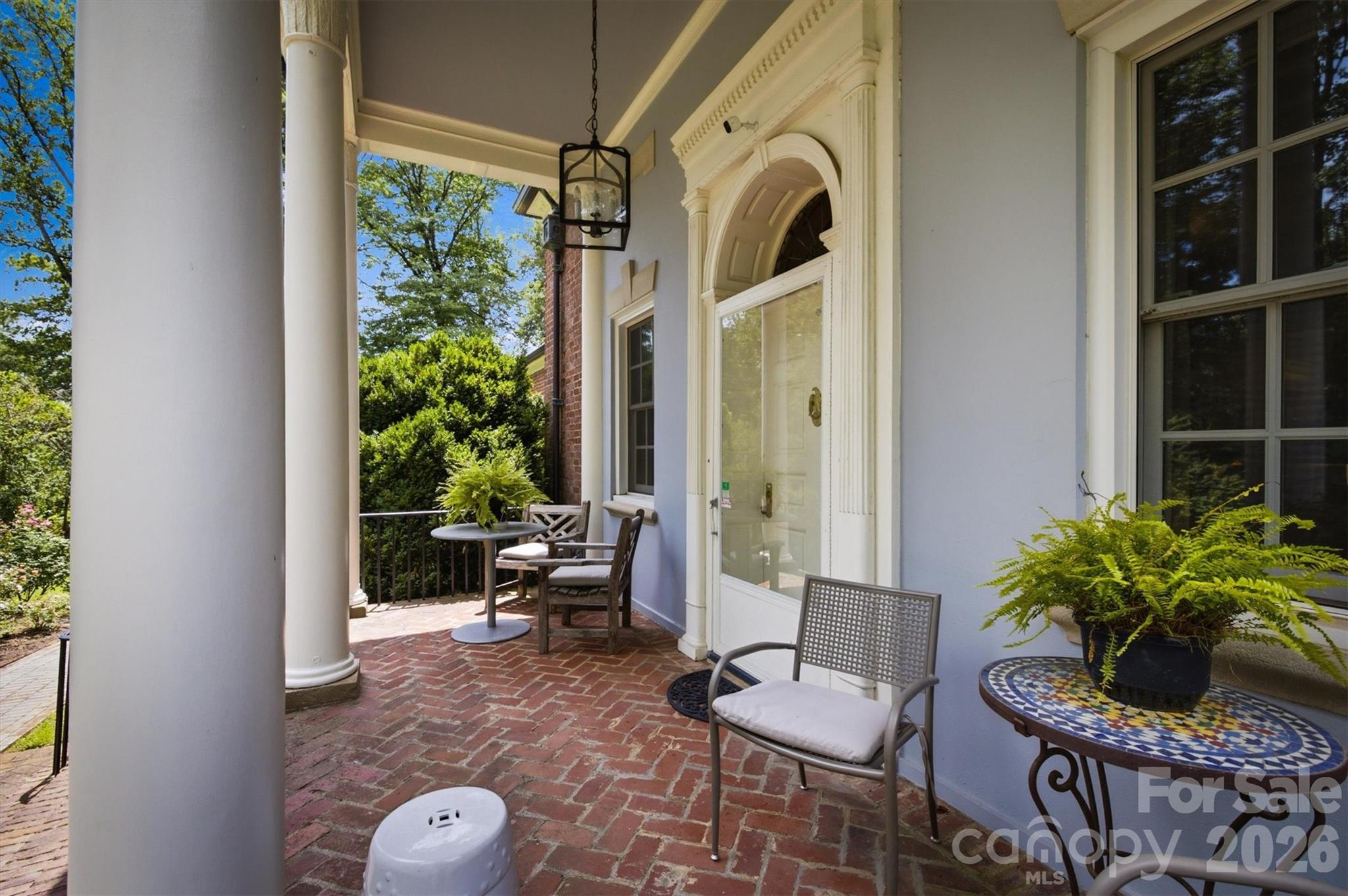 202 Woodside Place Property Photo 8