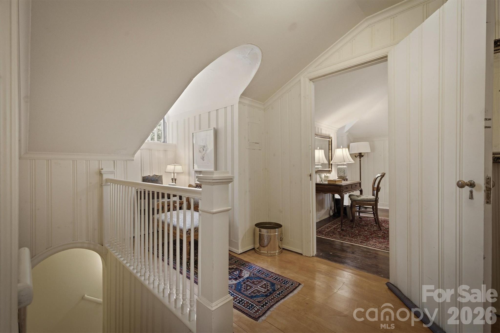 202 Woodside Place Property Photo 35