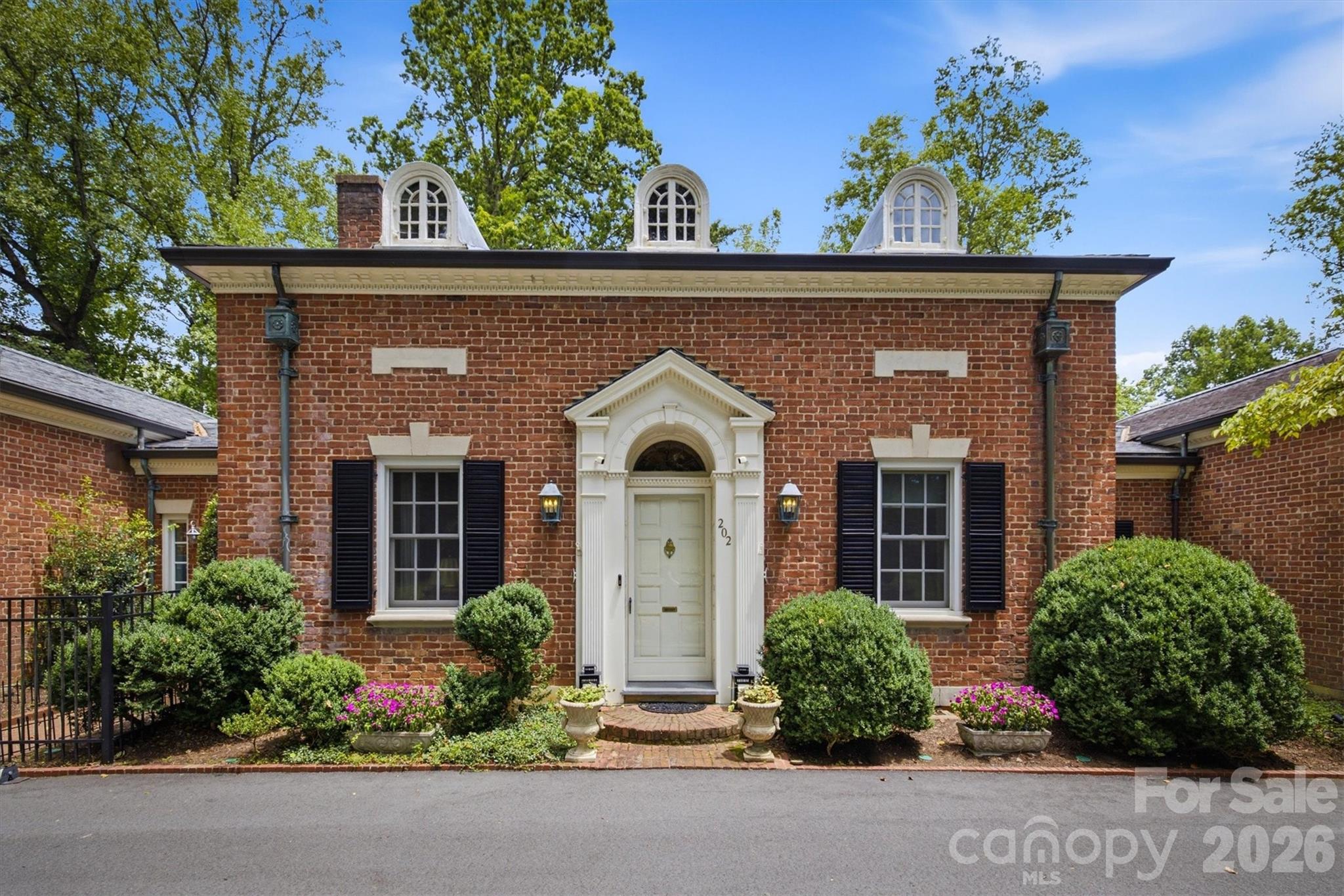 202 Woodside Place Property Photo 45