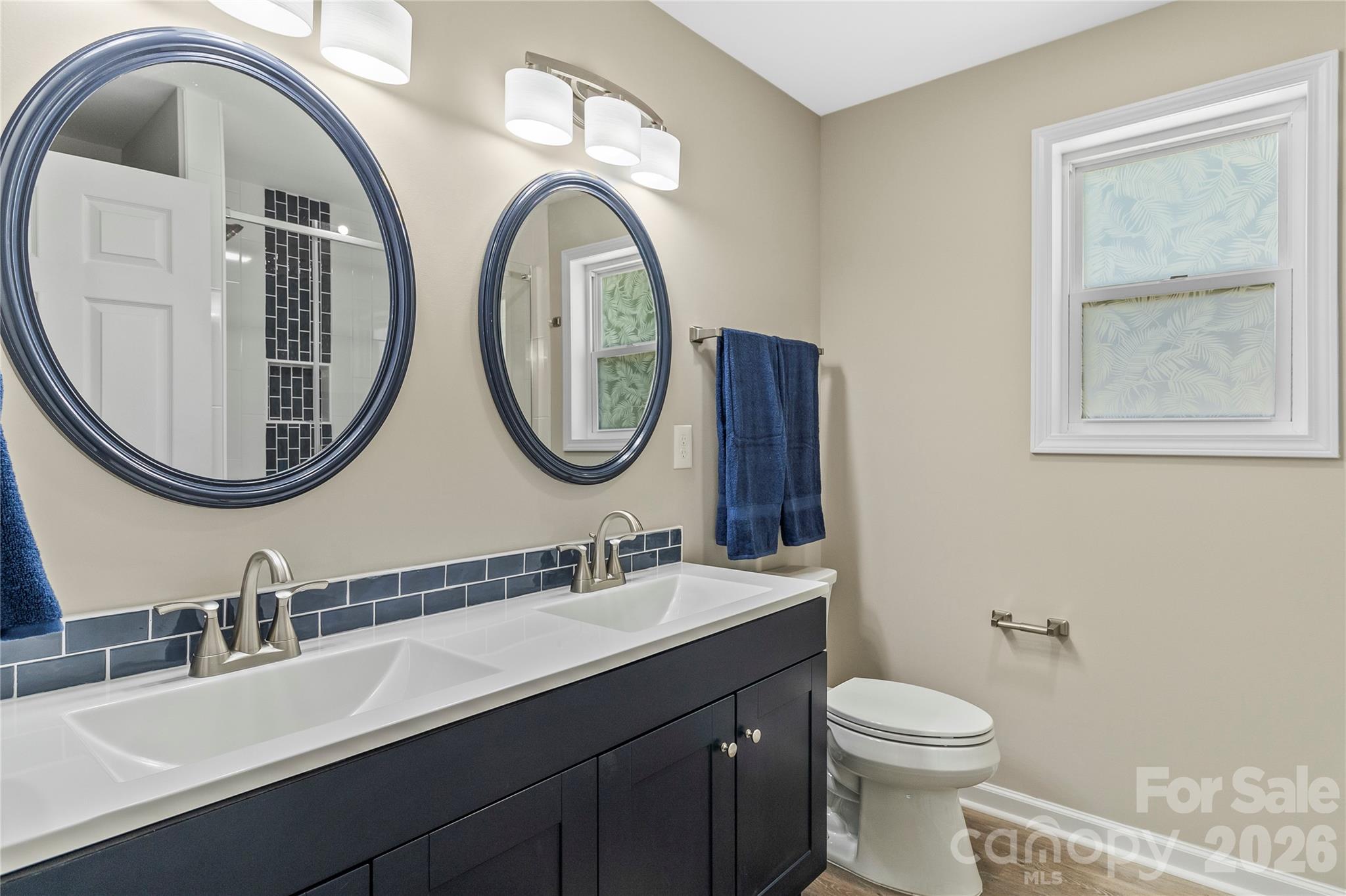 109 W Poplar Street Property Photo 20