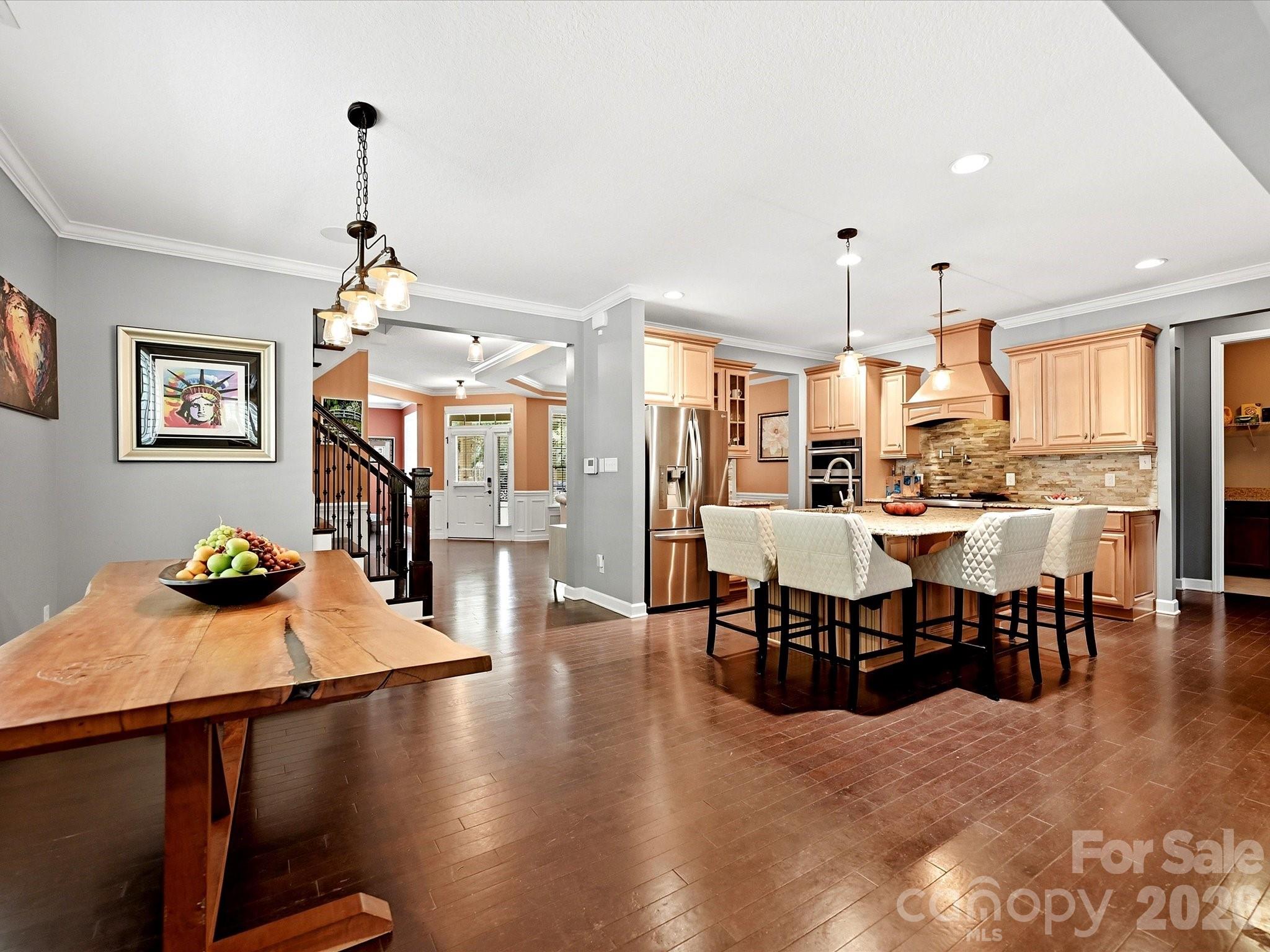 12902 Blakemore Avenue Property Photo 10