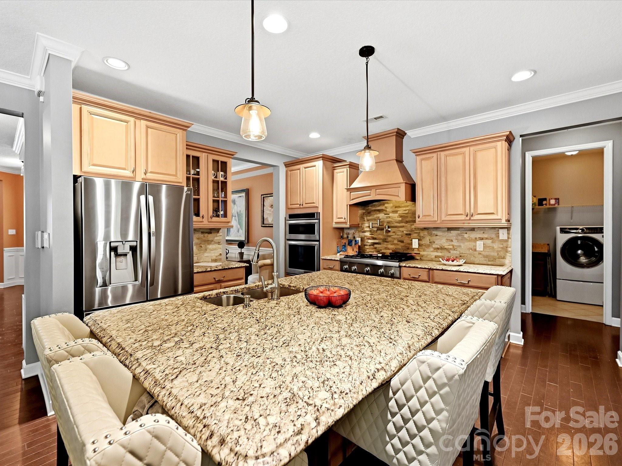 12902 Blakemore Avenue Property Photo 11