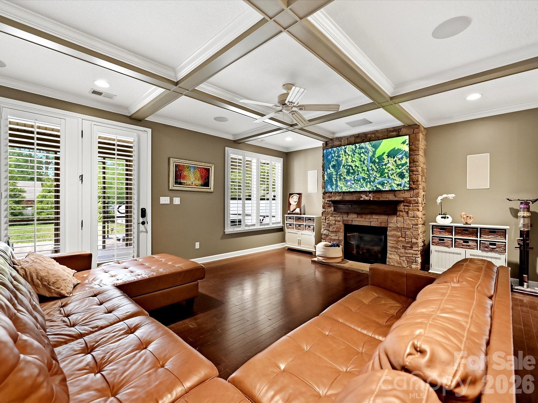 12902 Blakemore Avenue Property Photo 16