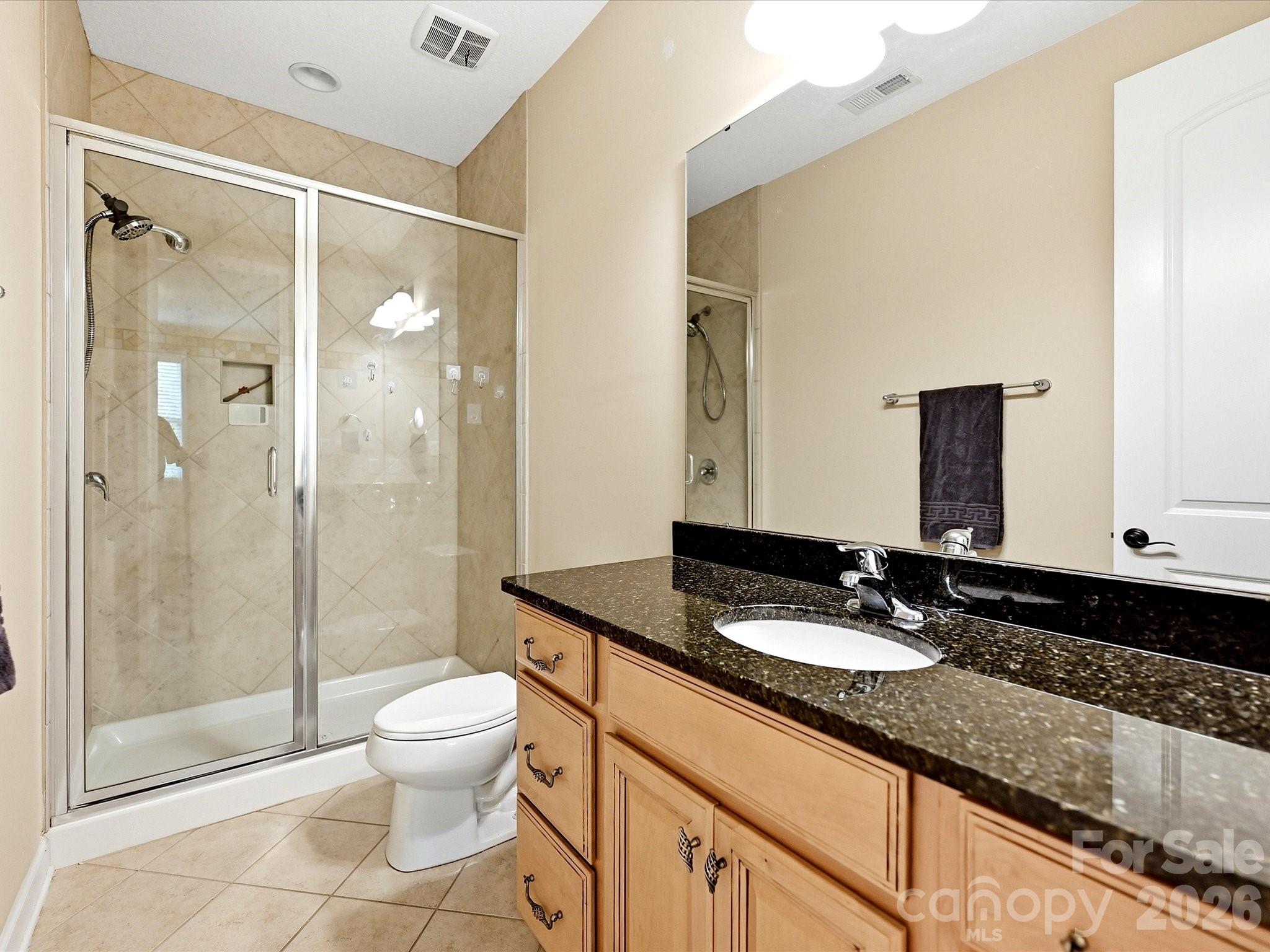 12902 Blakemore Avenue Property Photo 24