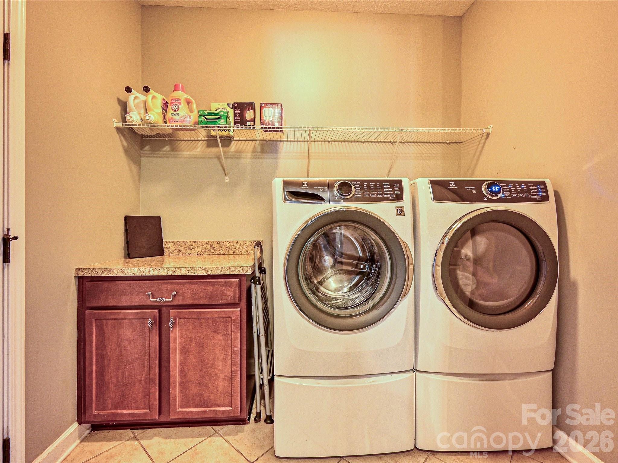 12902 Blakemore Avenue Property Photo 33