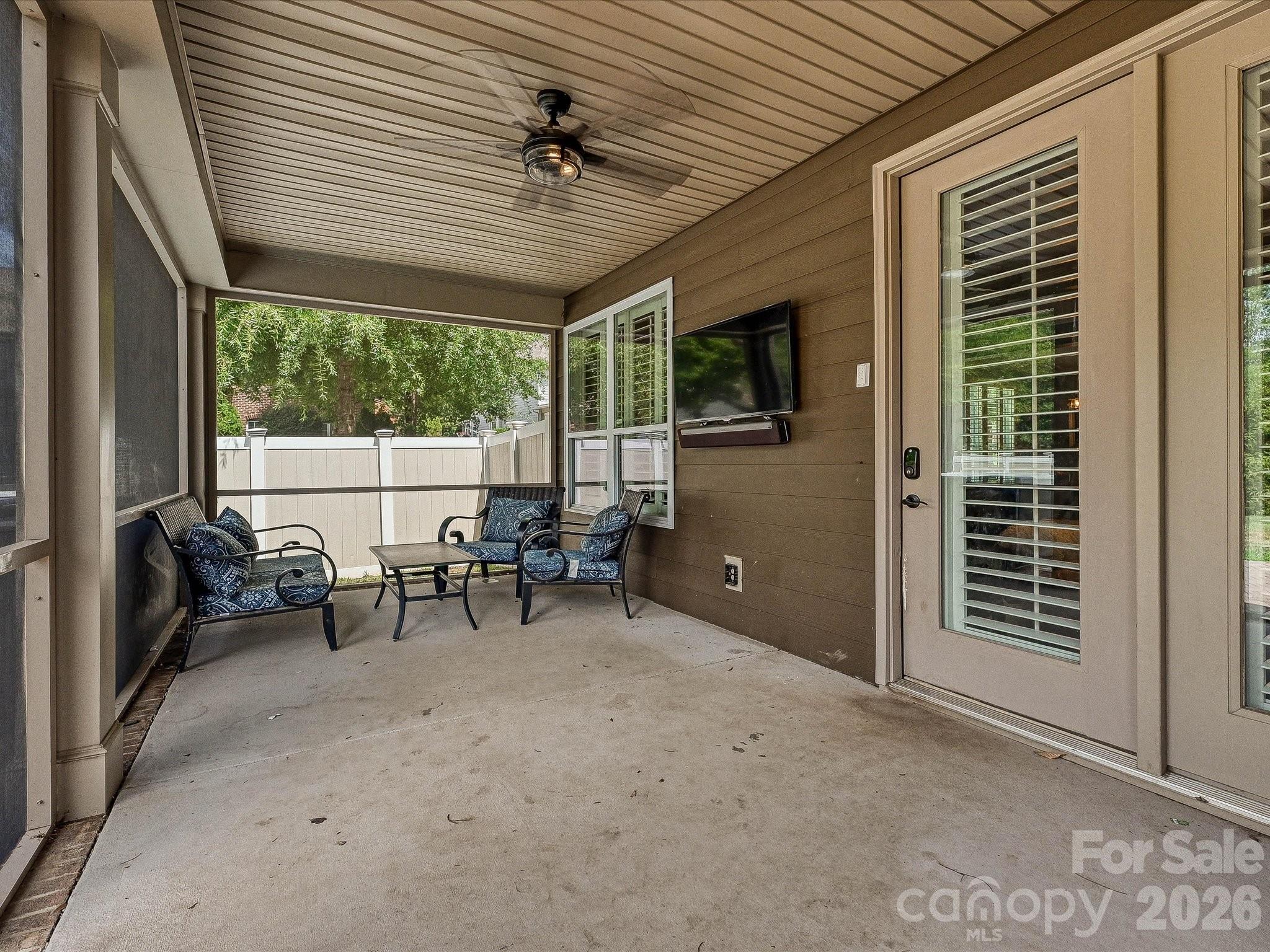 12902 Blakemore Avenue Property Photo 34