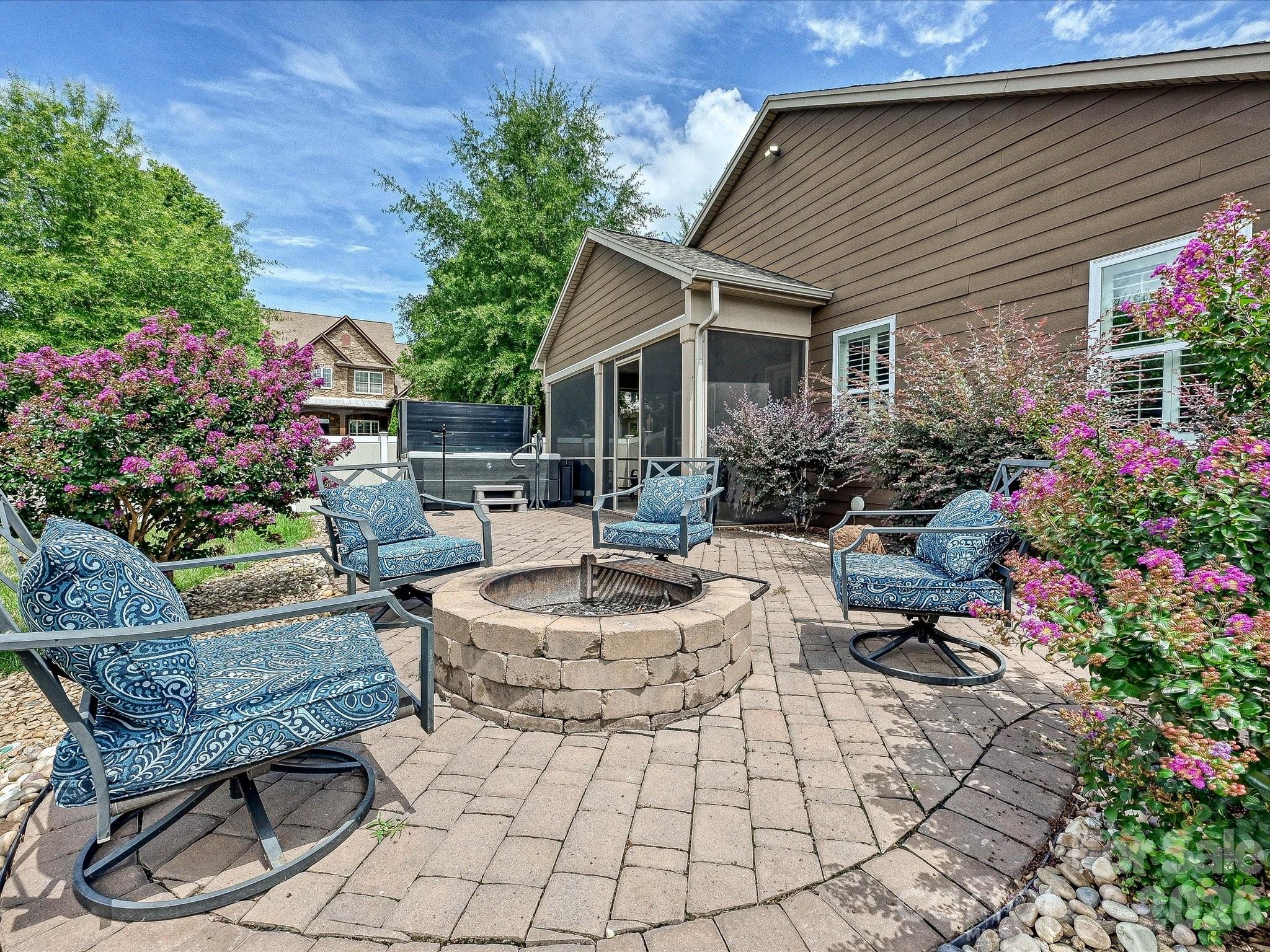 12902 Blakemore Avenue Property Photo 36