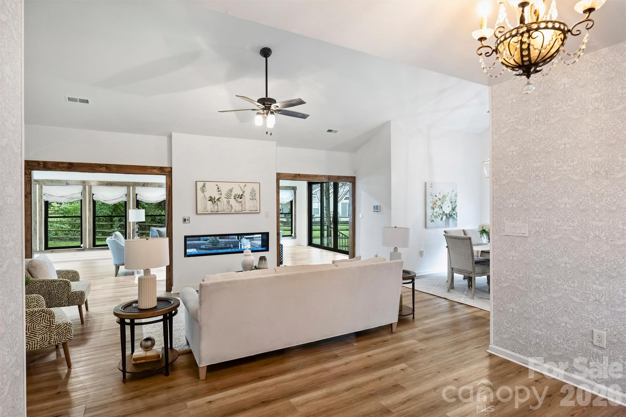 12328 Sparkling Way Property Photo 4