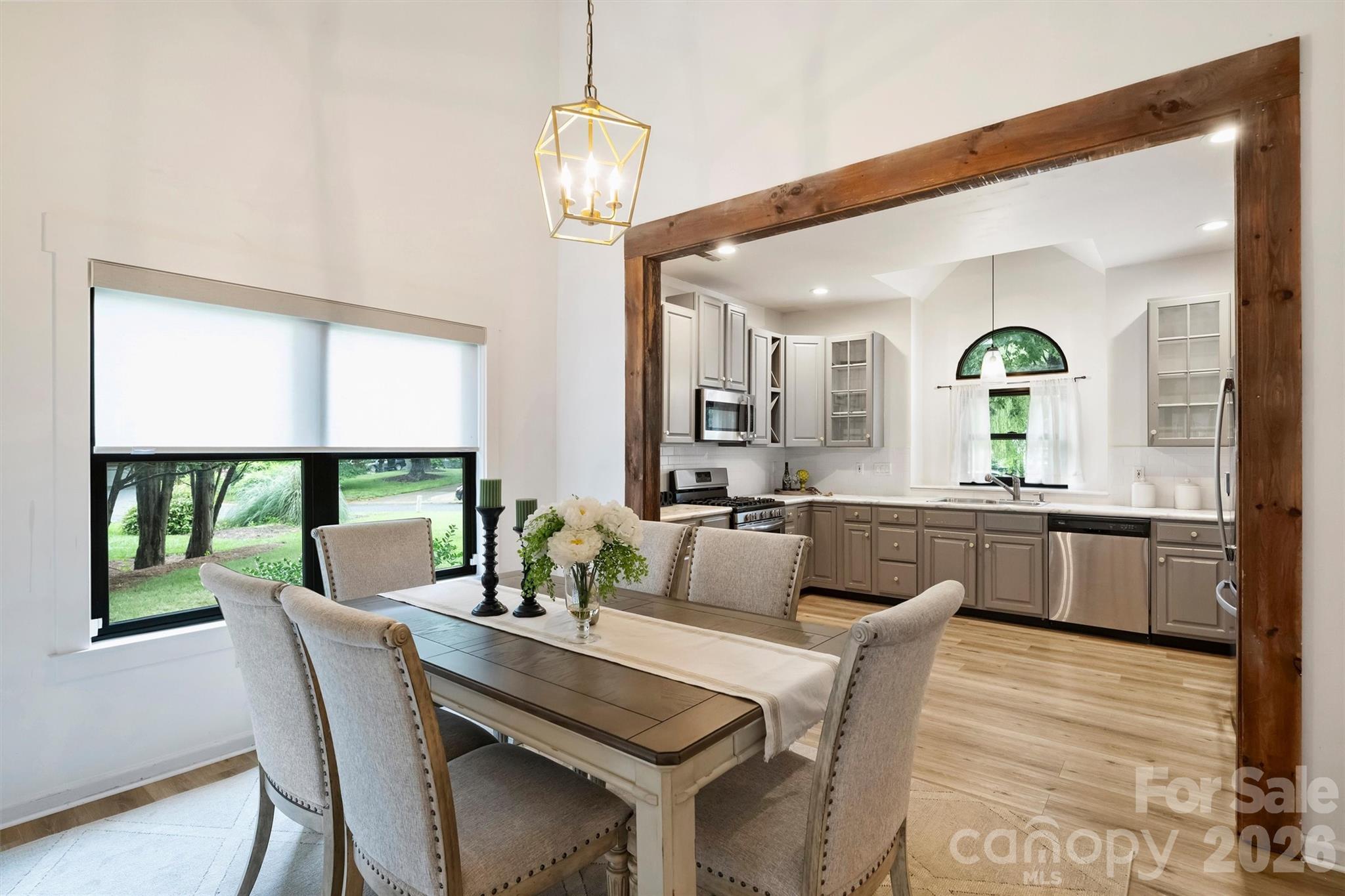 12328 Sparkling Way Property Photo 9