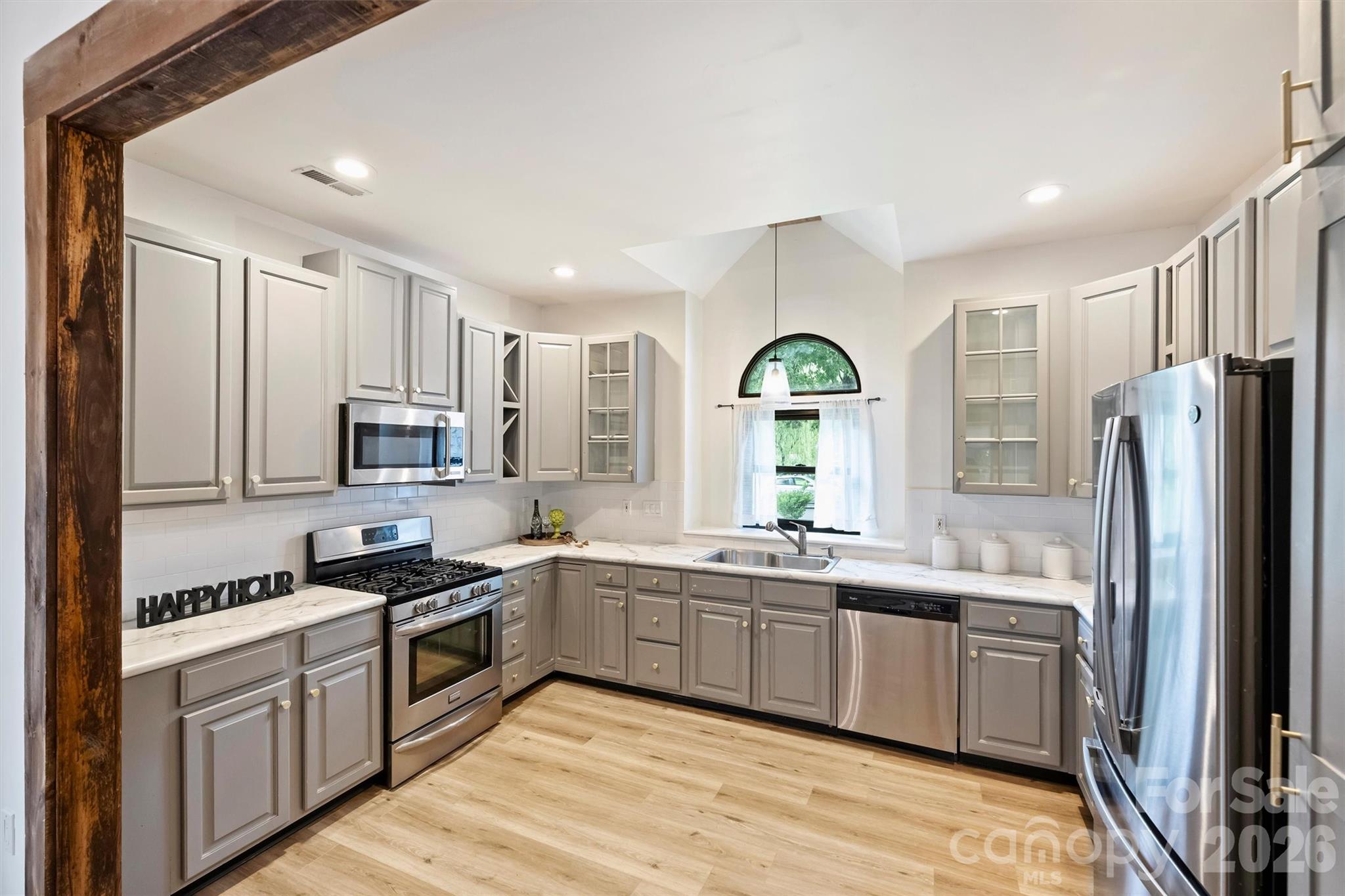 12328 Sparkling Way Property Photo 10