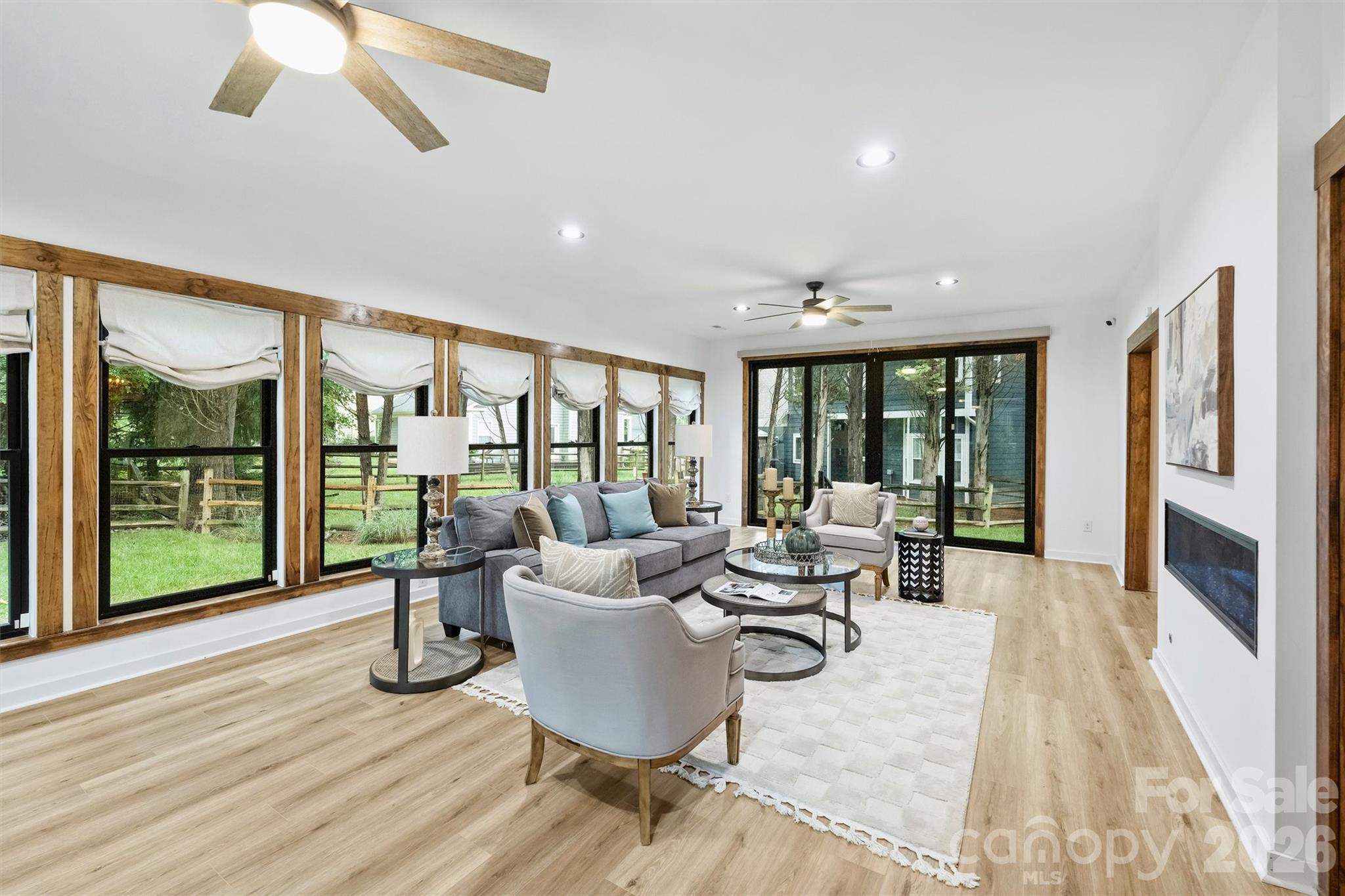 12328 Sparkling Way Property Photo 14
