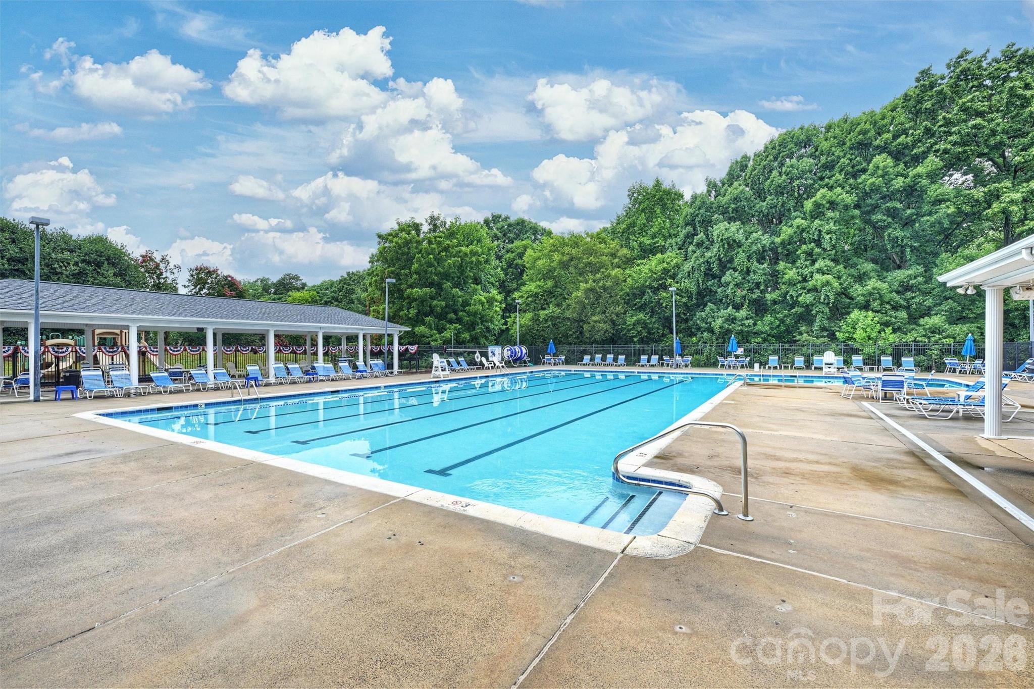 12328 Sparkling Way Property Photo 29