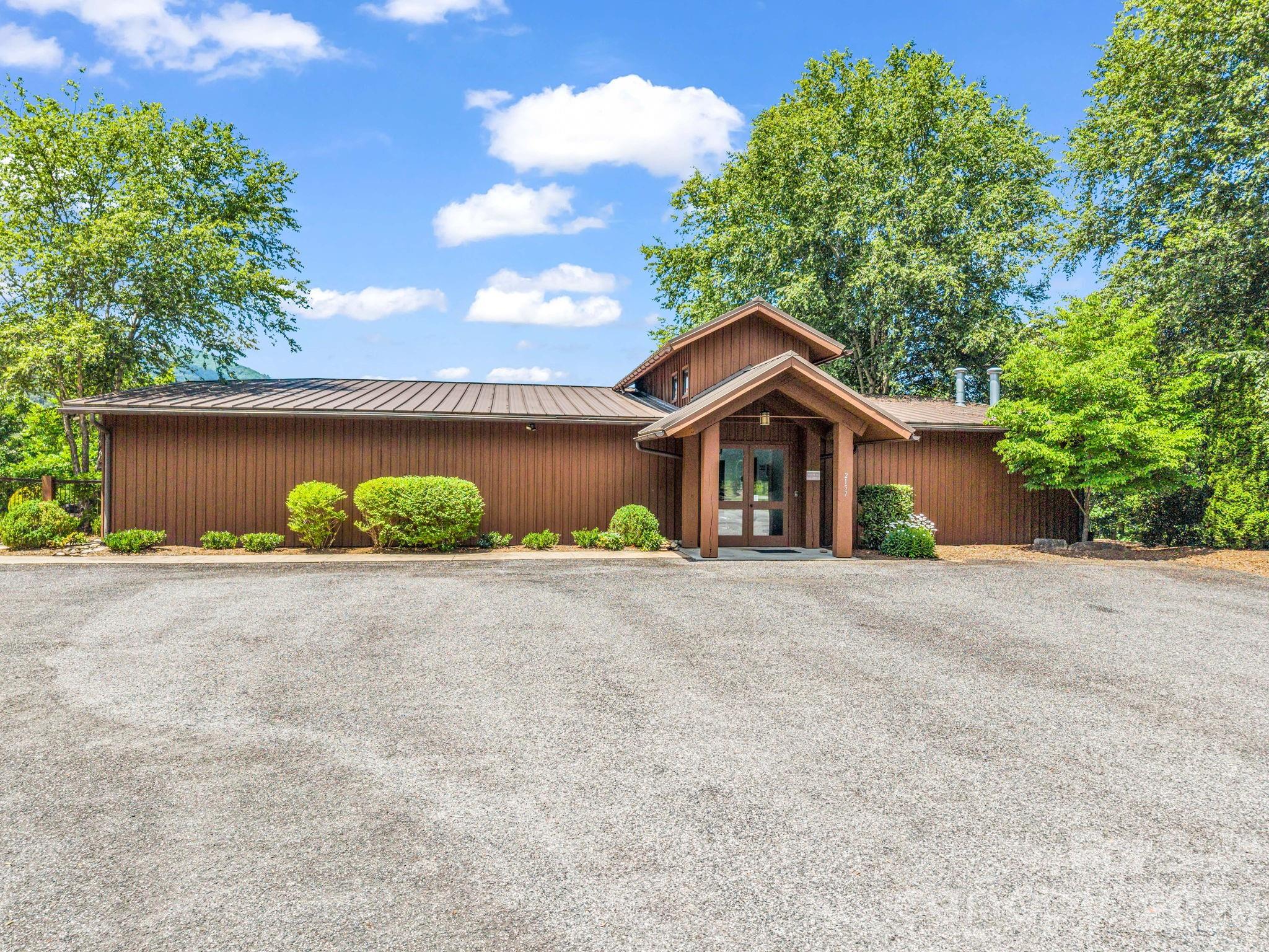 3670 French Broad Parkway Property Photo 13