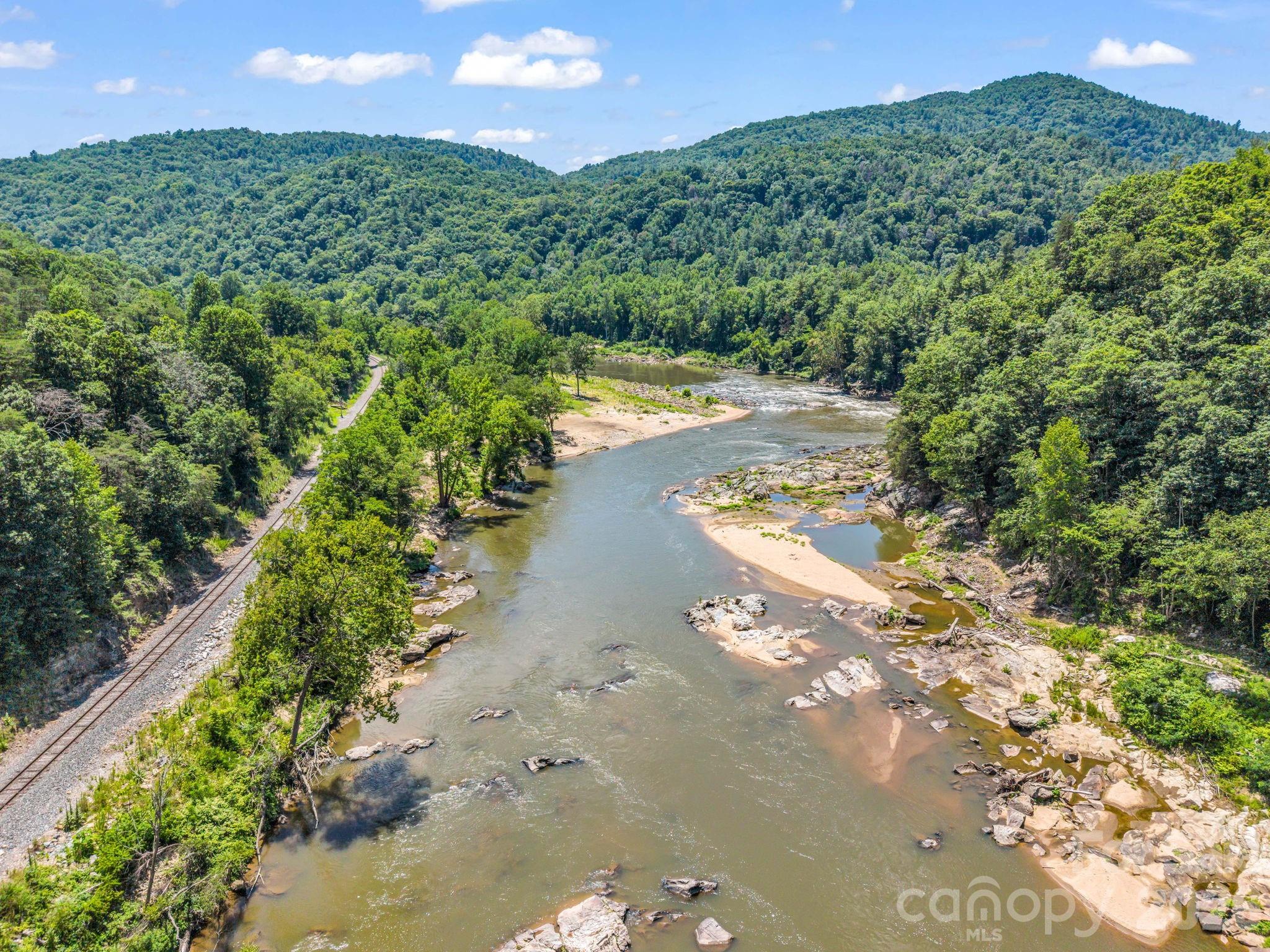 3670 French Broad Parkway Property Photo 28