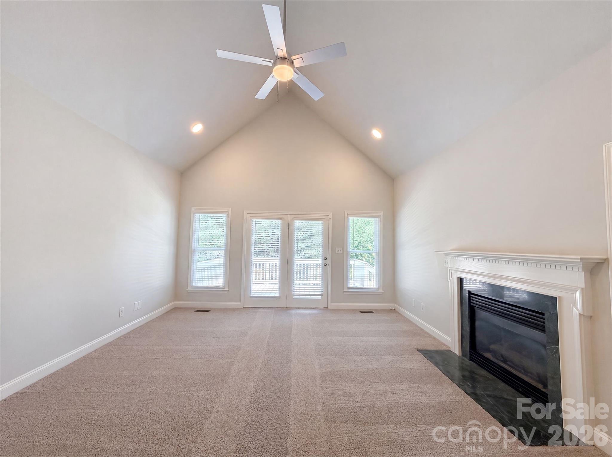 212 Timberlane Drive Property Photo 3