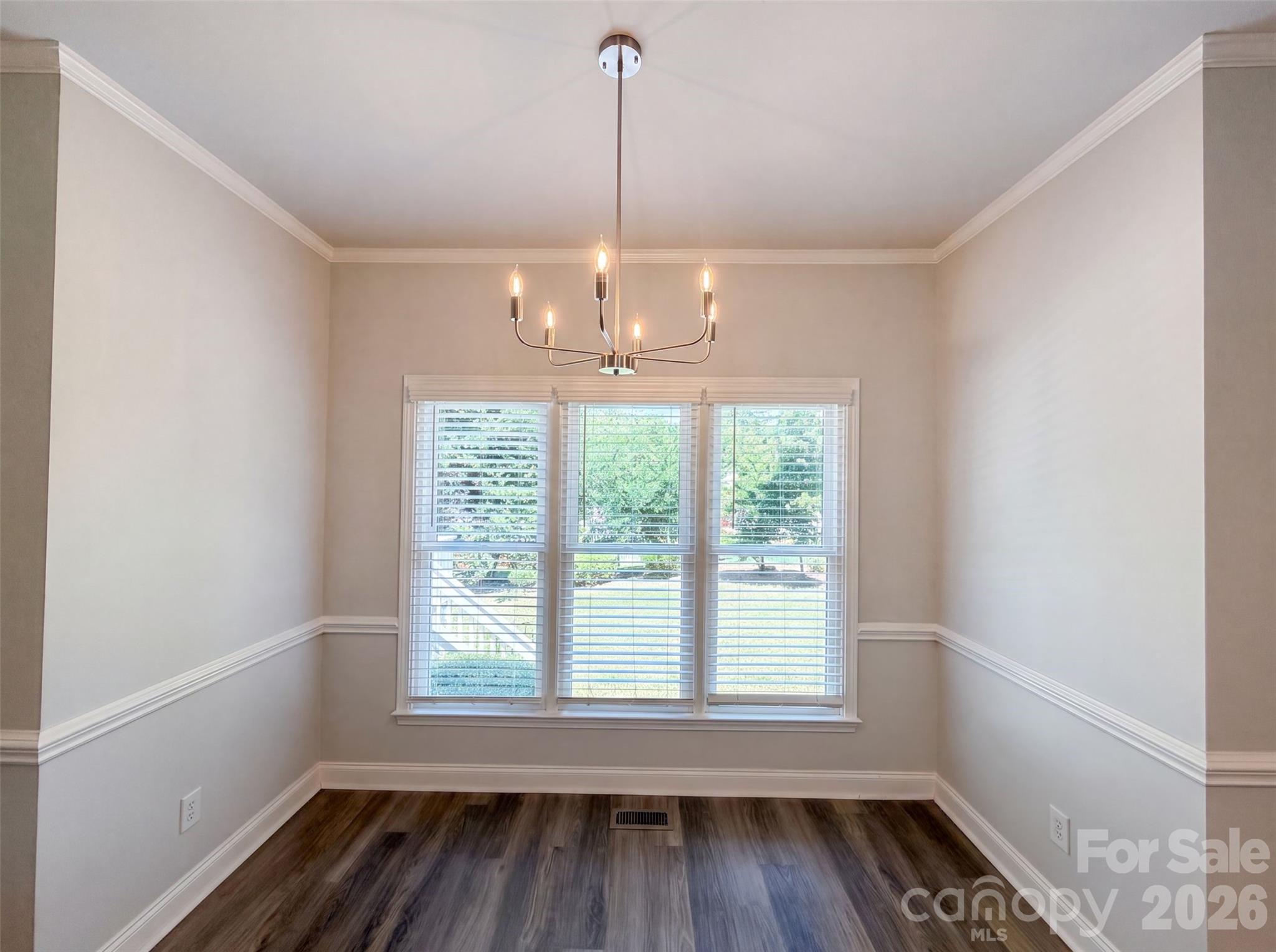 212 Timberlane Drive Property Photo 10