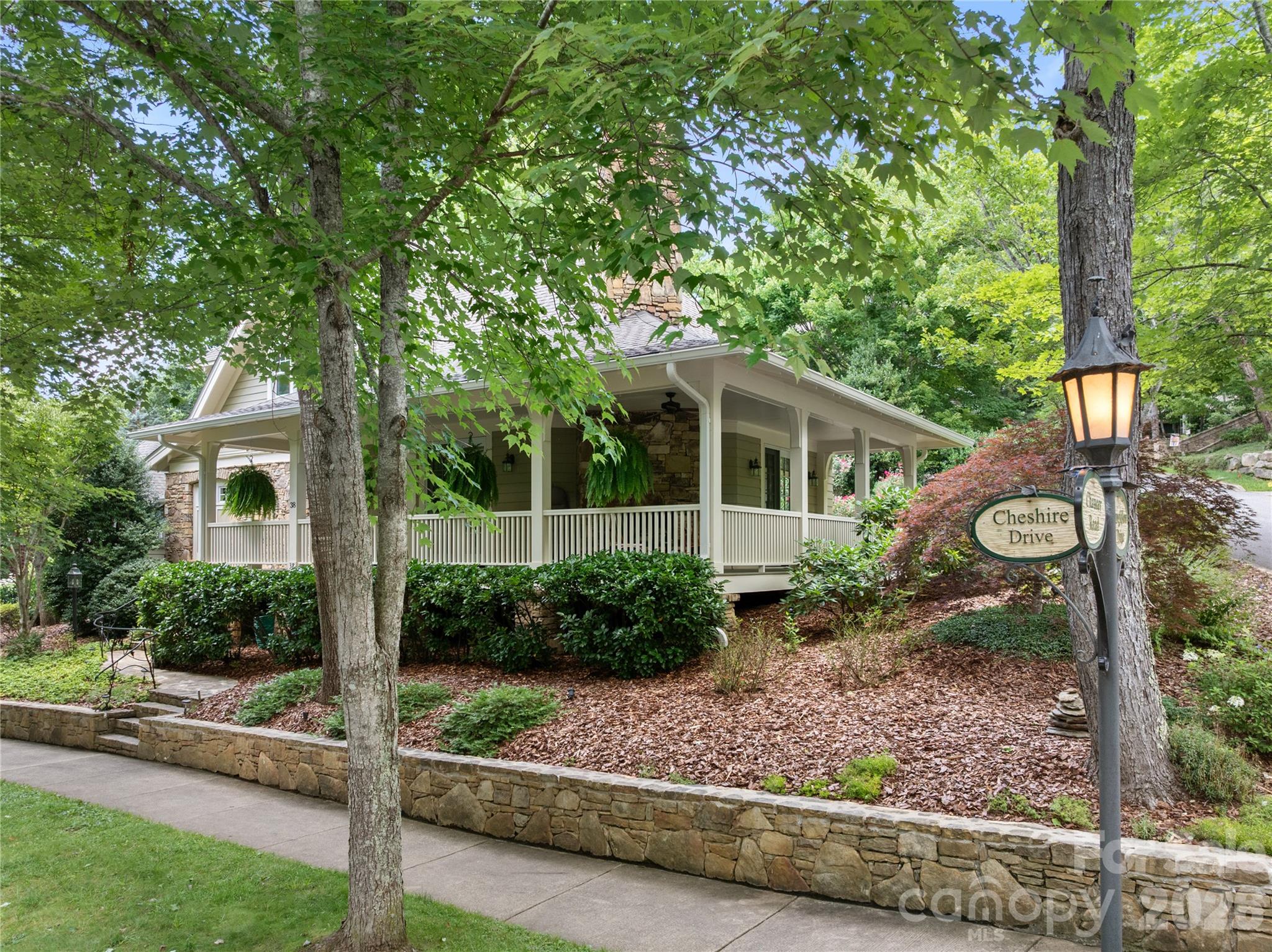38 Cheshire Drive Property Photo 1