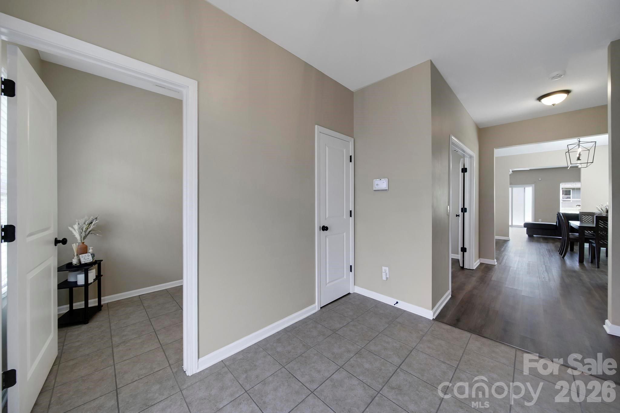 732 Sherman Street Property Photo 3
