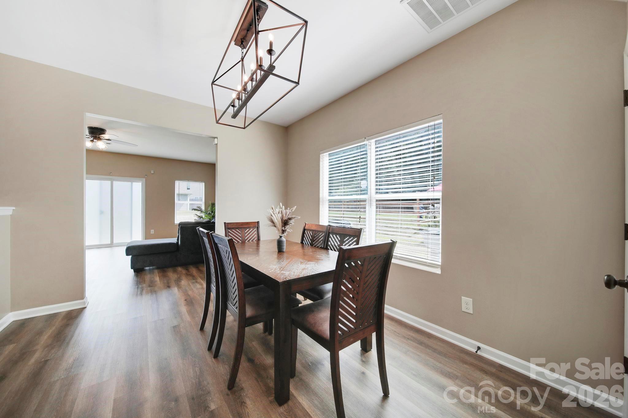 732 Sherman Street Property Photo 14