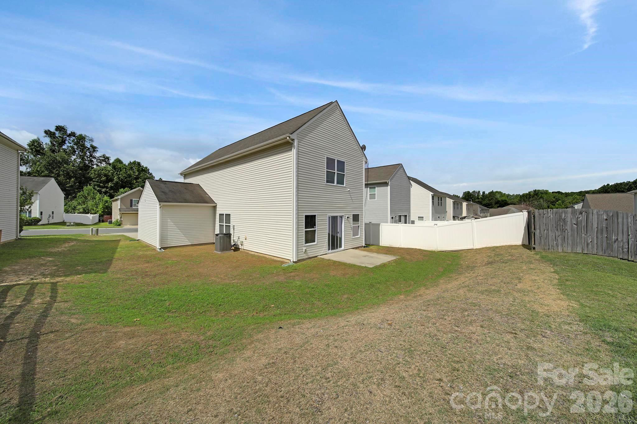 732 Sherman Street Property Photo 31
