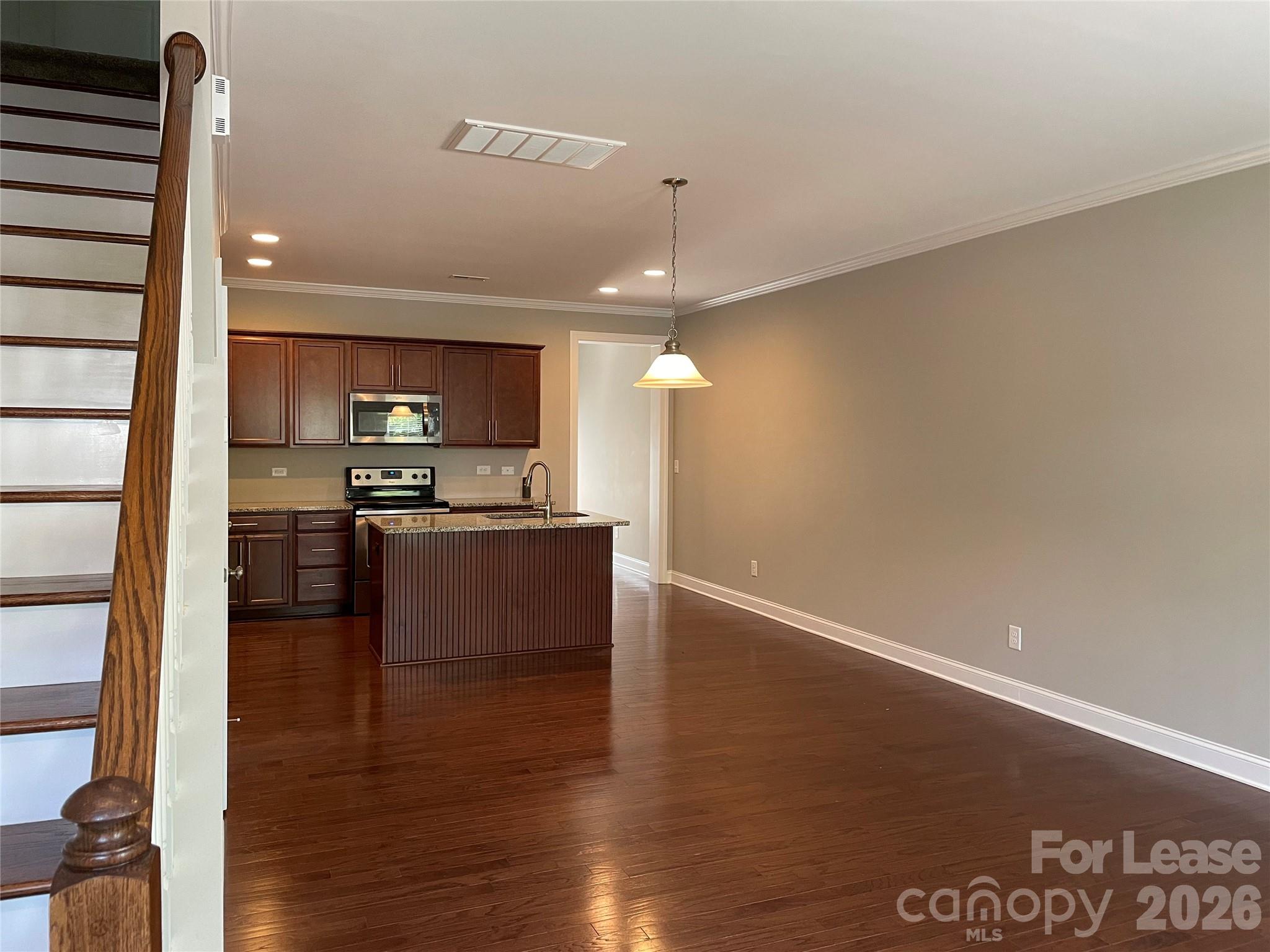 2510 Gallery Drive Property Photo 2